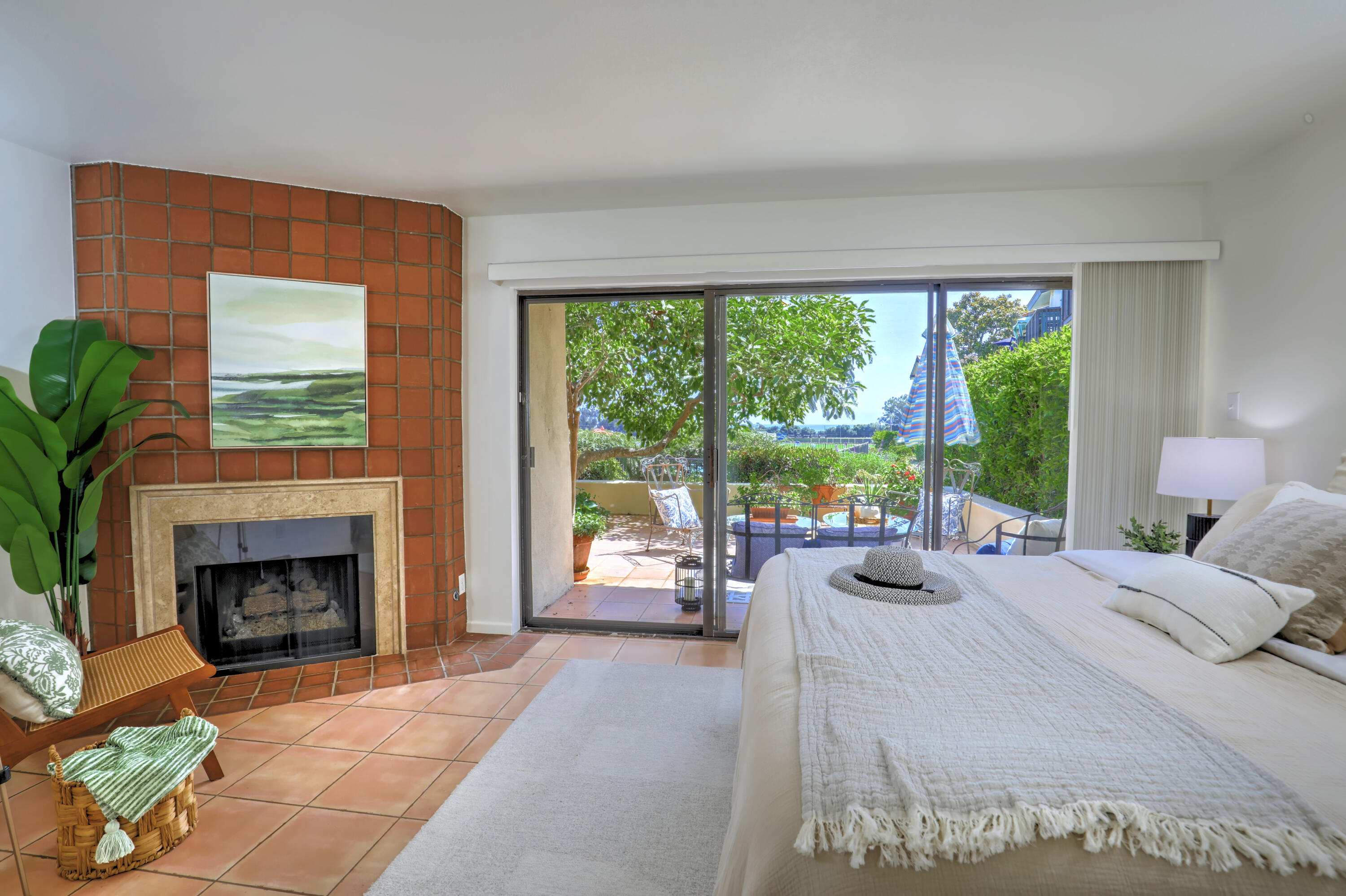 3375 Foothill Road, 712 — photo