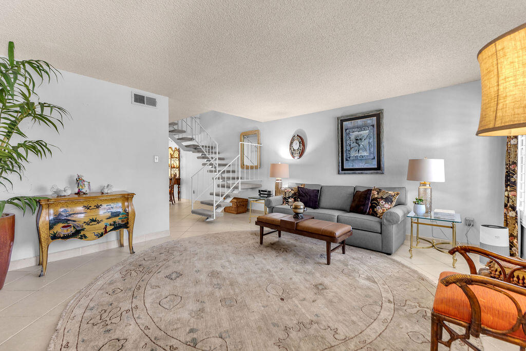 73164 Bill Tilden Lane — photo