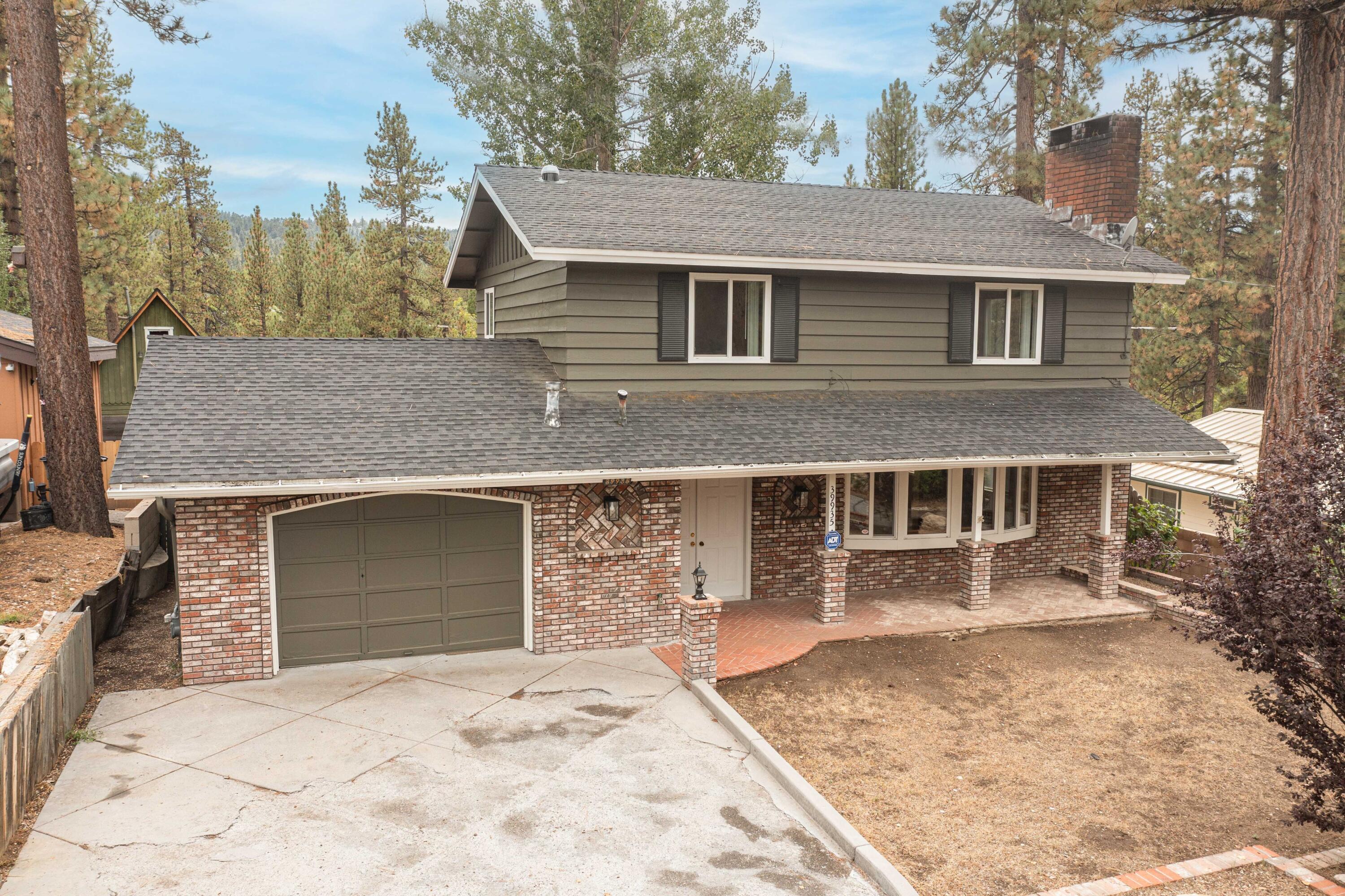 39935 Trail Of The Whispering Pines — photo