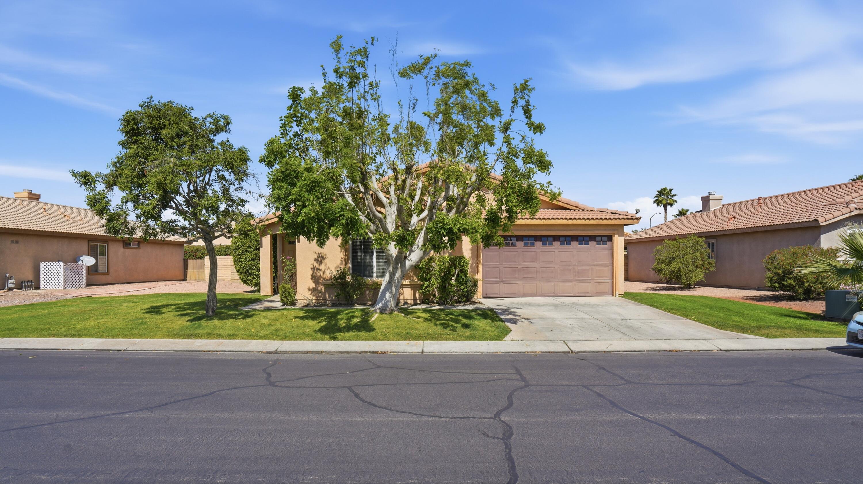 82546 Lincoln Drive — photo