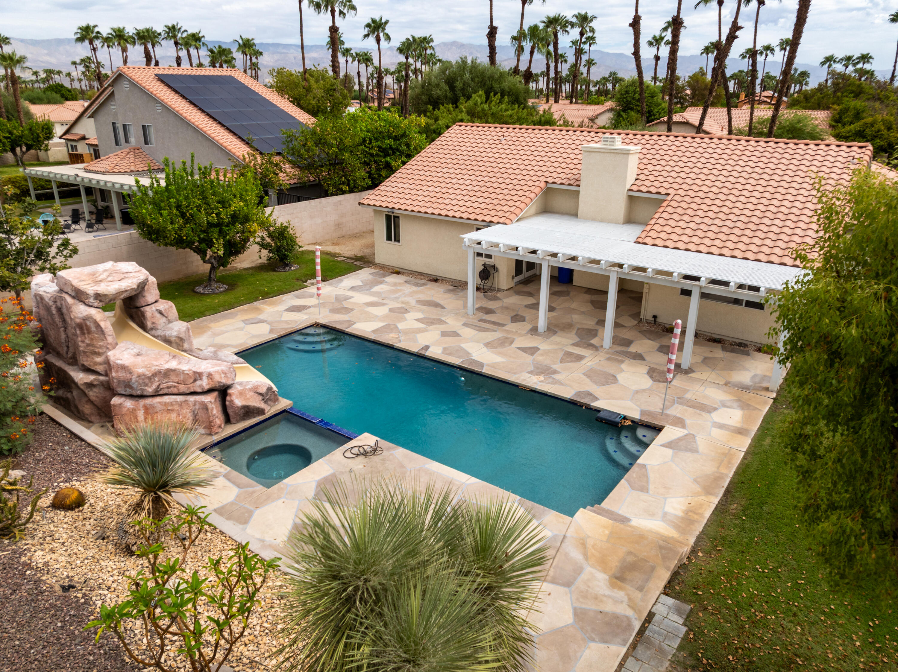 39715 Saint Michael Place — photo