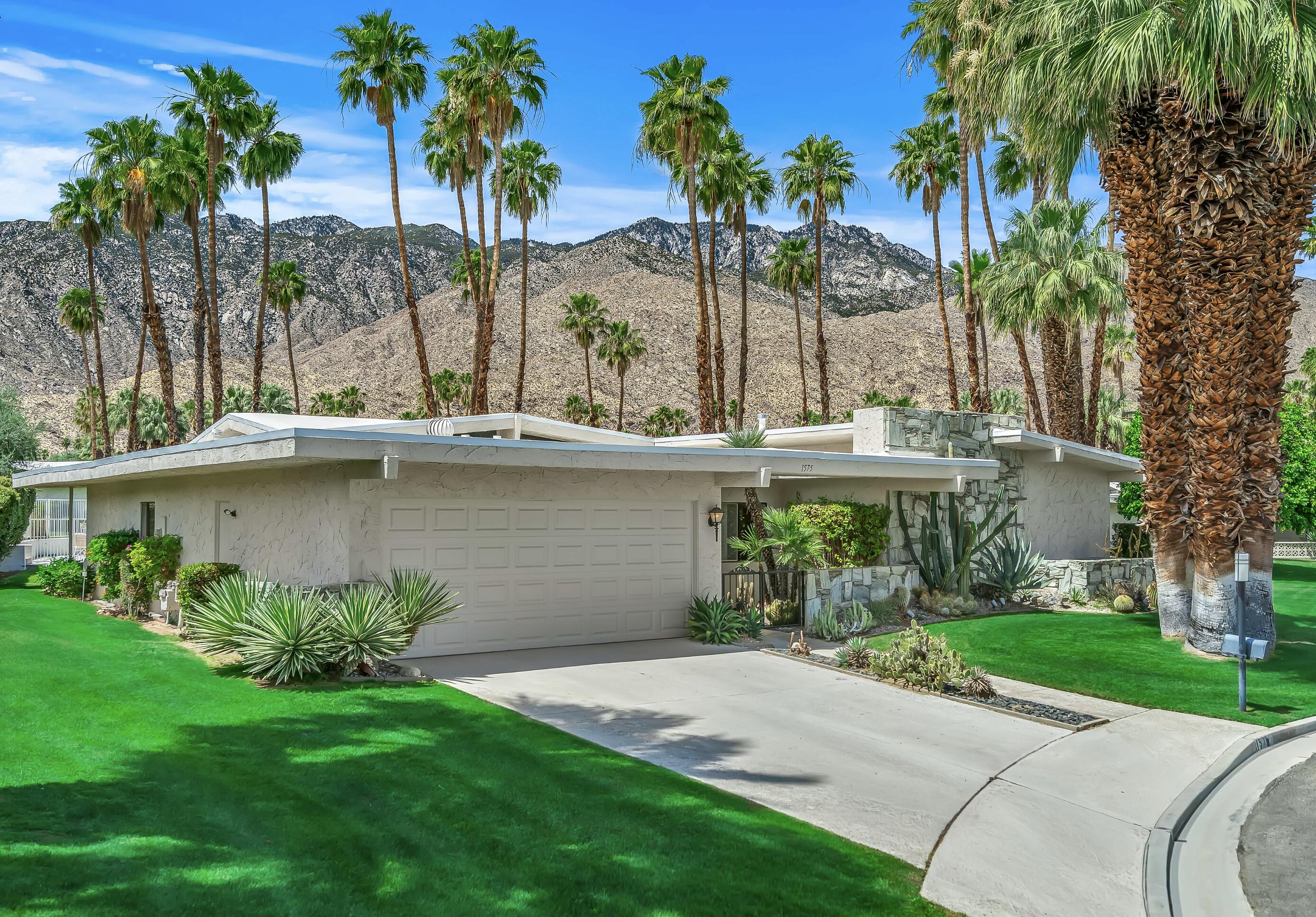 1575 Toledo Circle — photo