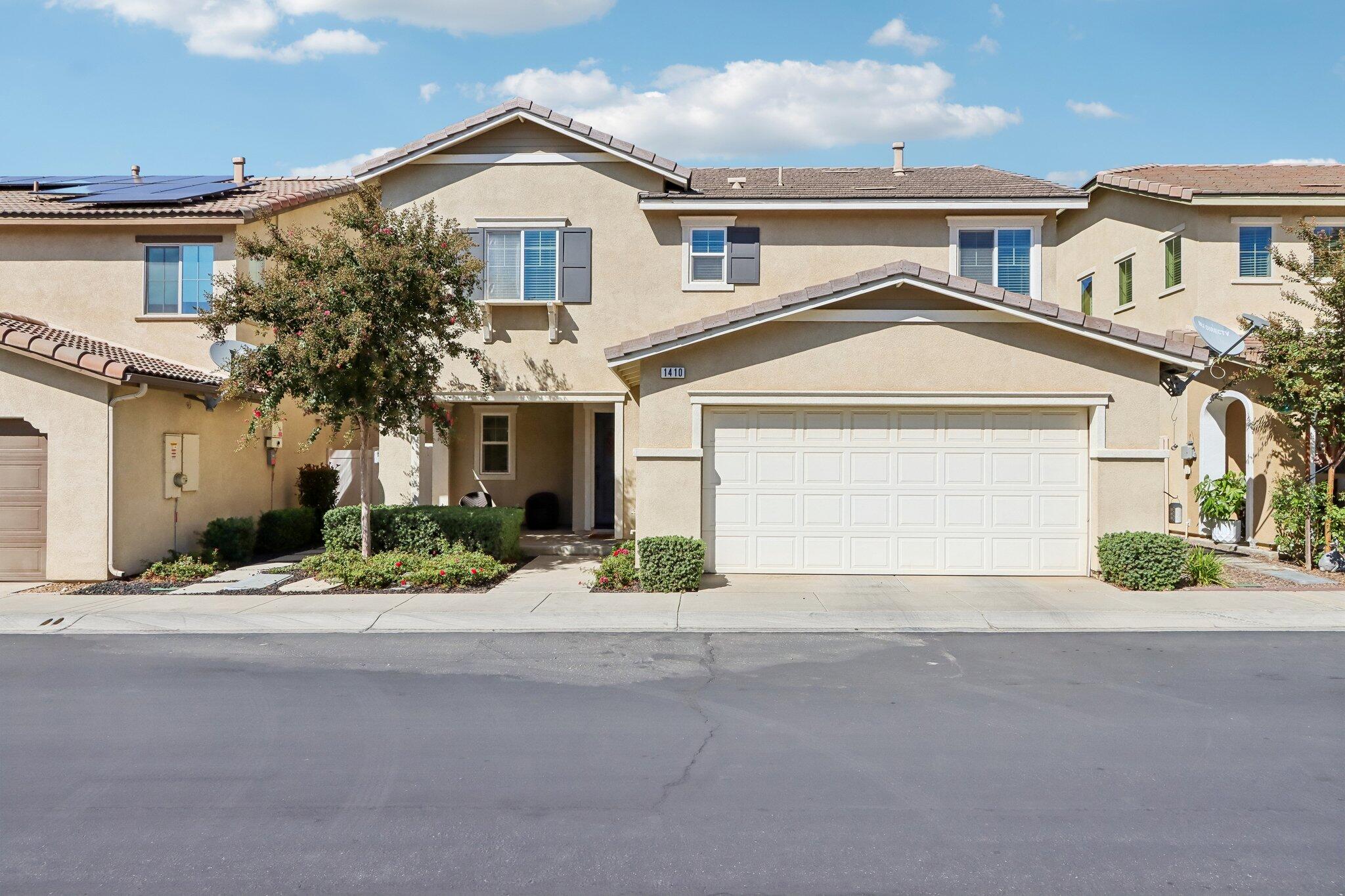1410 Silverberry Lane — photo