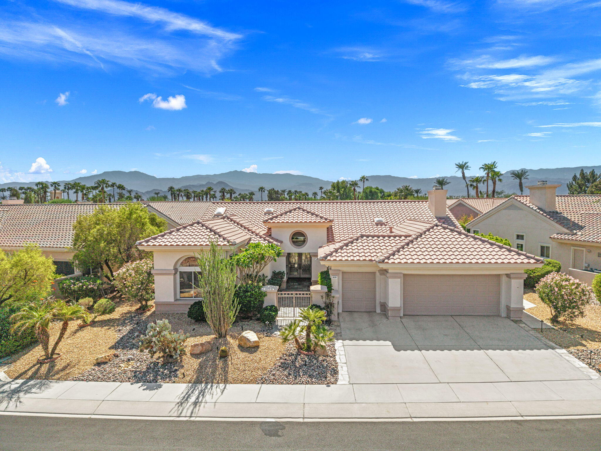 38381 Red Cedar Drive — photo