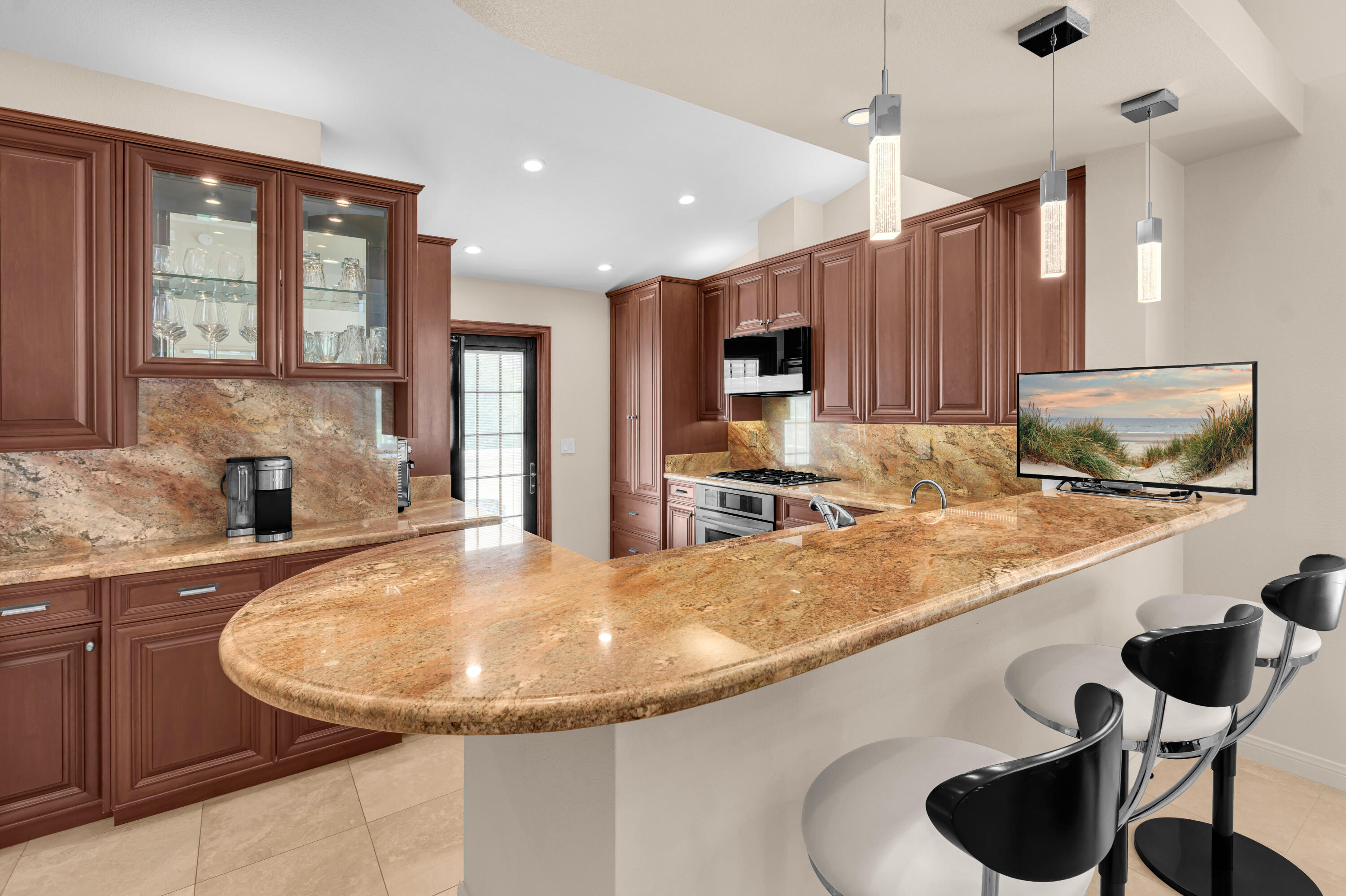 229 Desert Falls Drive E — photo