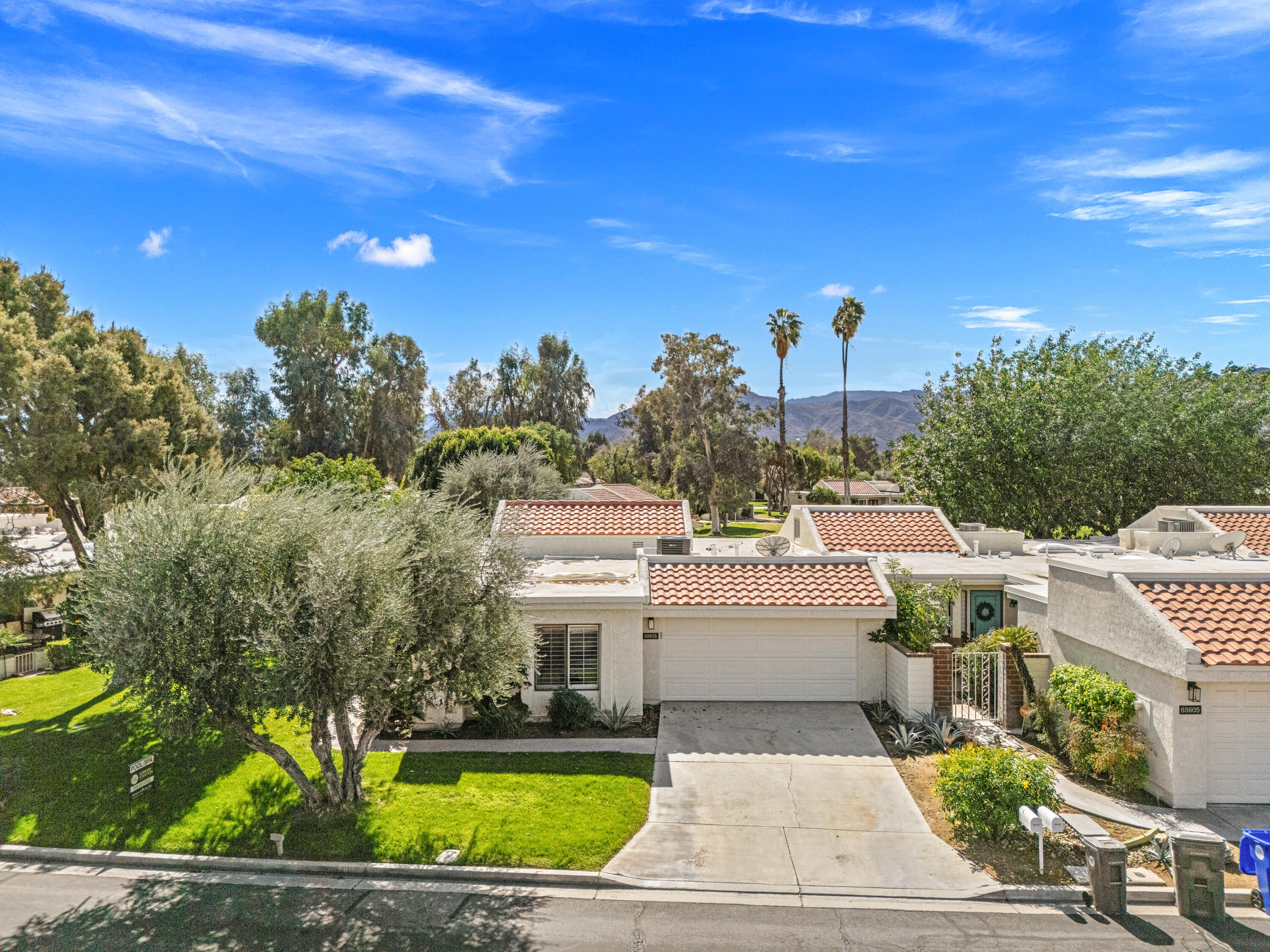 68615 Paseo Soria — photo