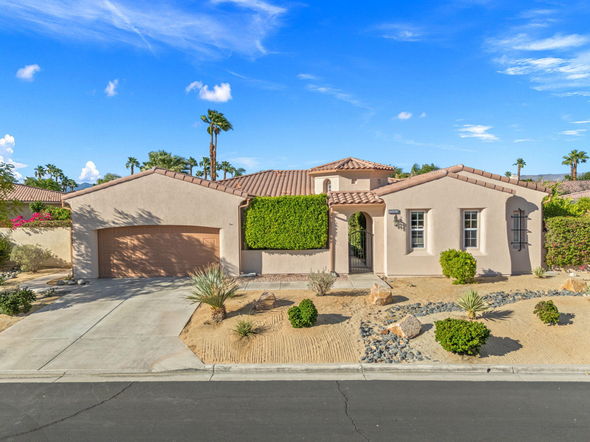 35503 Vista Del Luna — photo