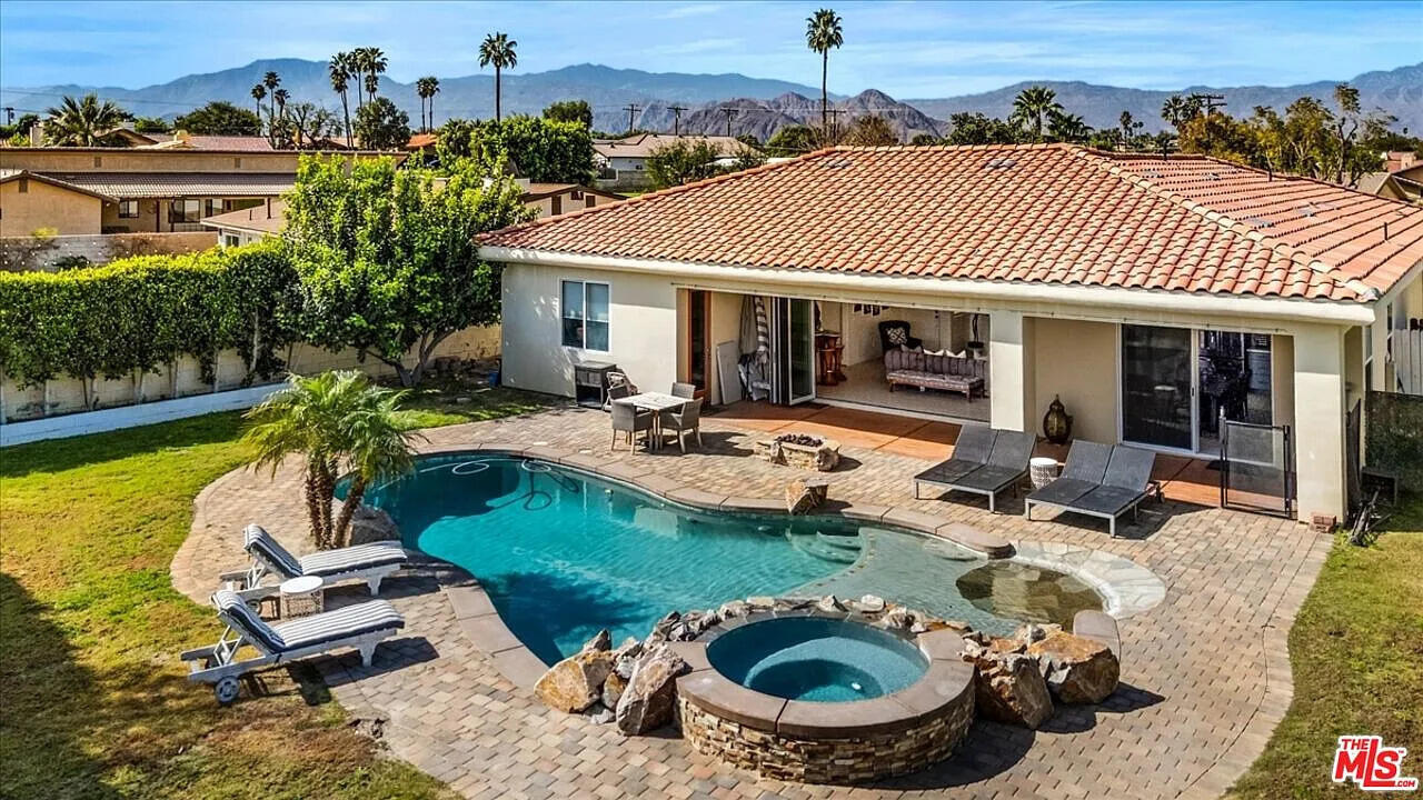 41680 Jamaica Sands Drive — photo