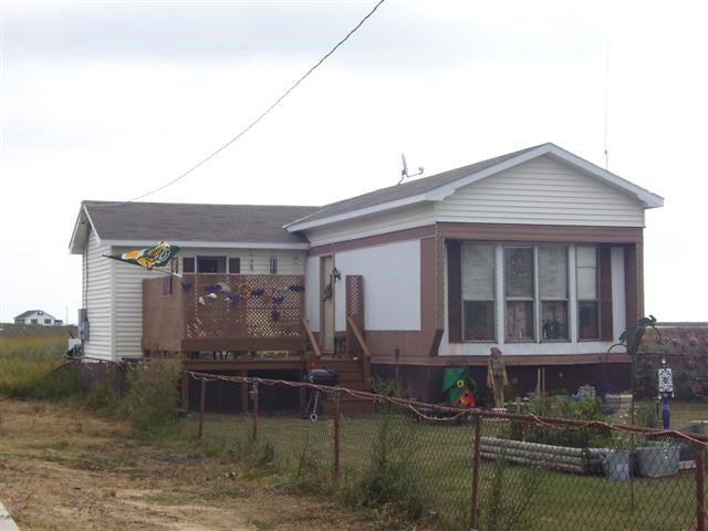 16373 Main Ridge Rd, Tangier, VA 23440 — photo 2