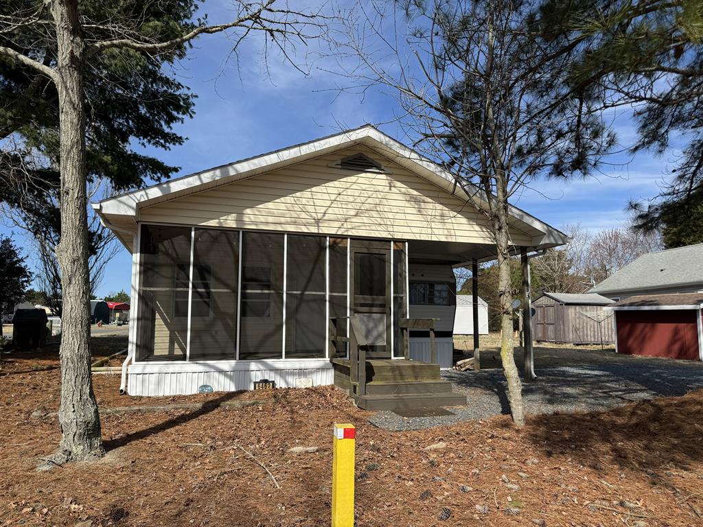 6462* Bay Breeze Dr — photo