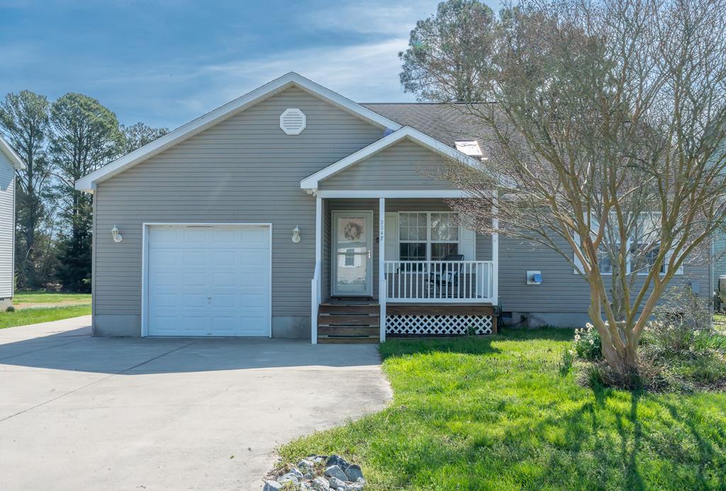 2247 Pike Dr — photo