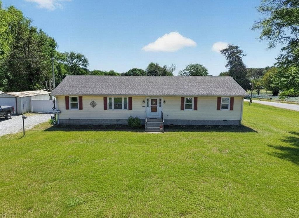22690 Lee Mont Rd — photo