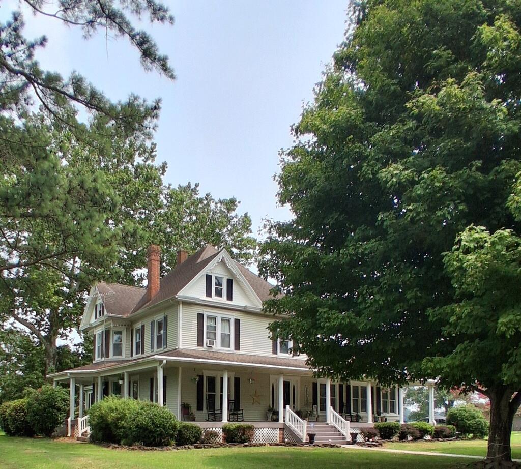 27251 Mutton Hunk Road — photo