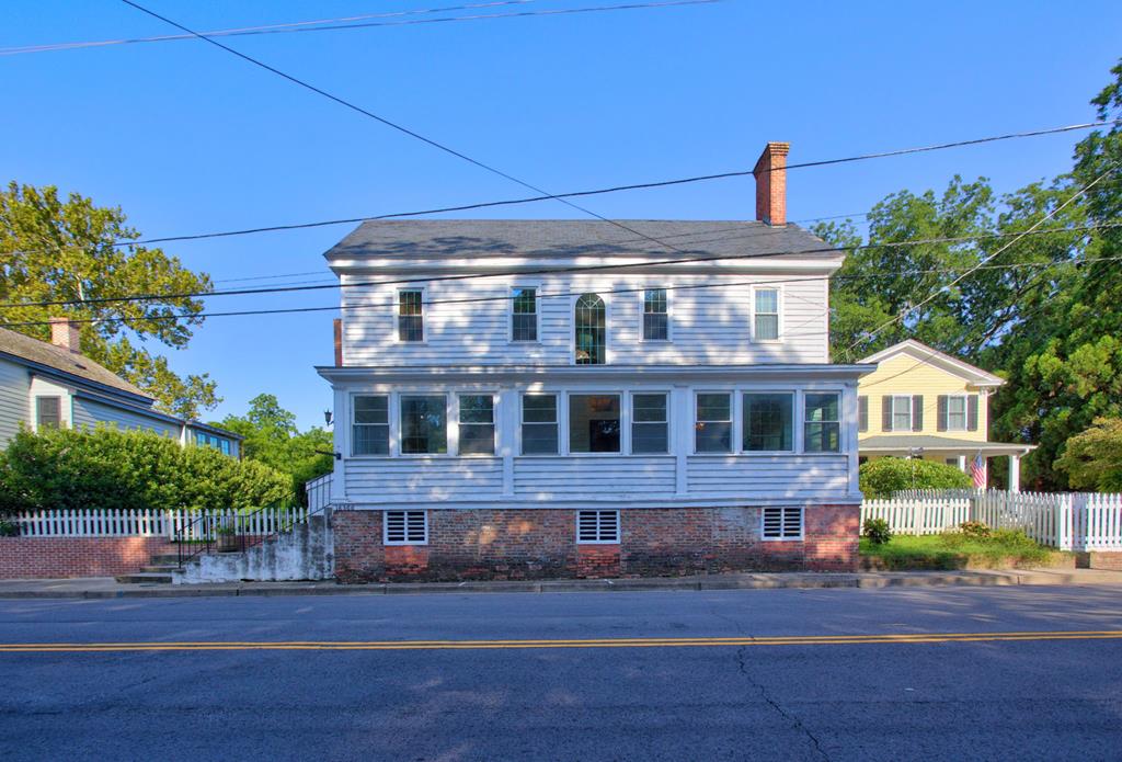 16366 Courthouse Rd — photo