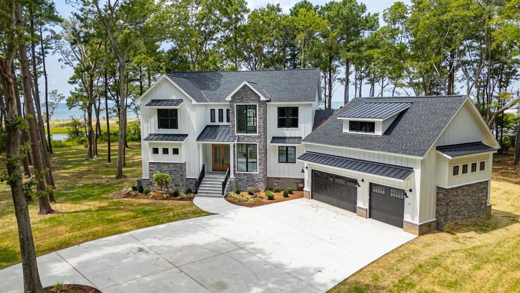 1713 Sand Hill Dr — photo