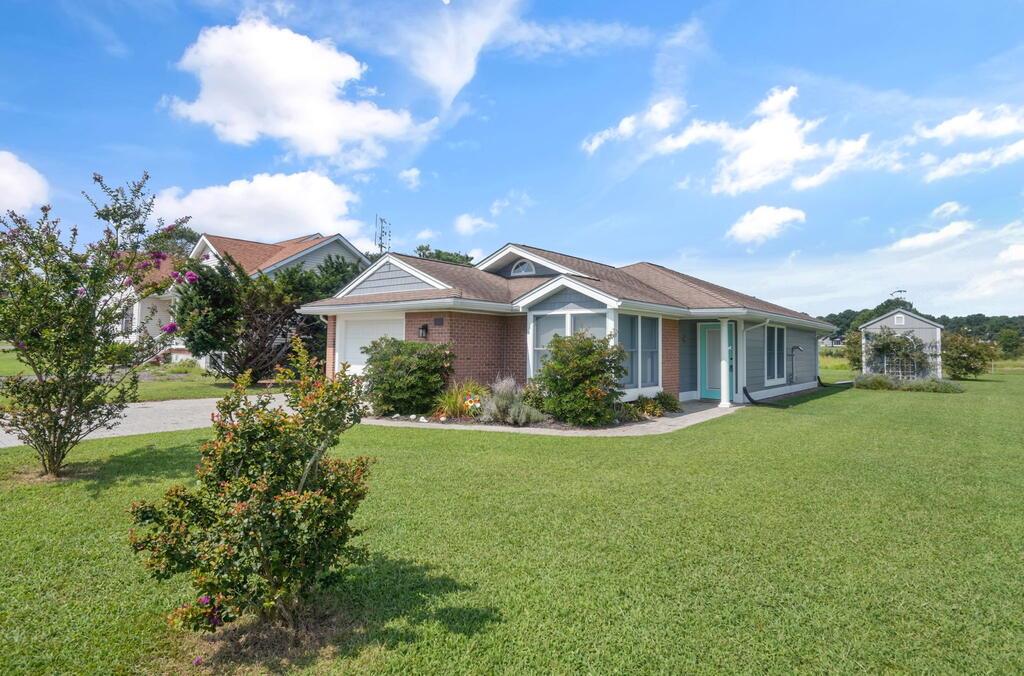 3184 Meridian Dr — photo