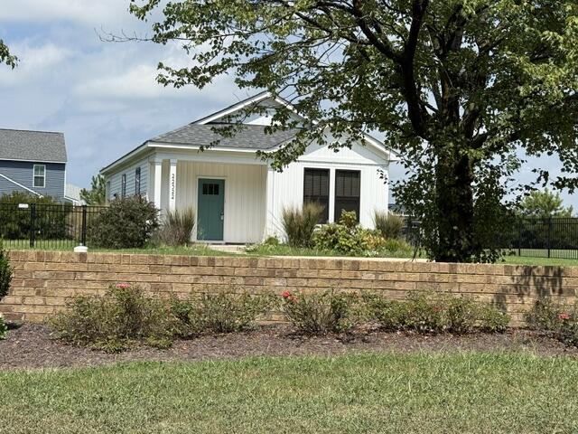 22322 Parsons Cir — photo