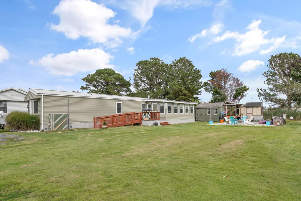 2410 ridge rd, CHINCOTEAGUE ISLAND VA 23336 — photo 2