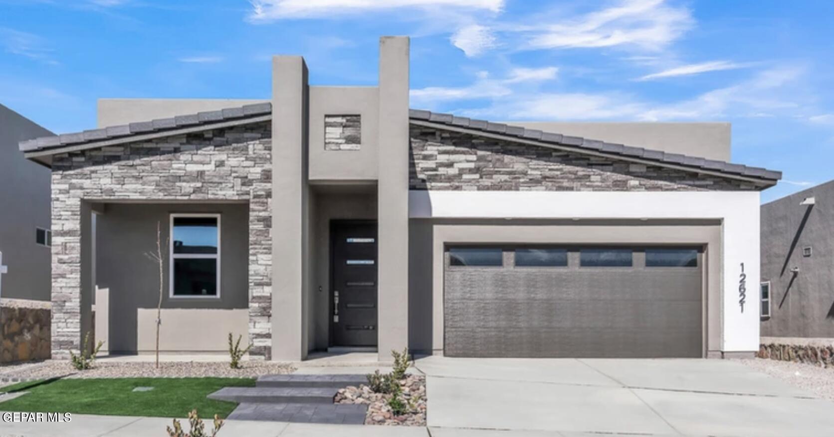 216 Emerald Gold Place — photo