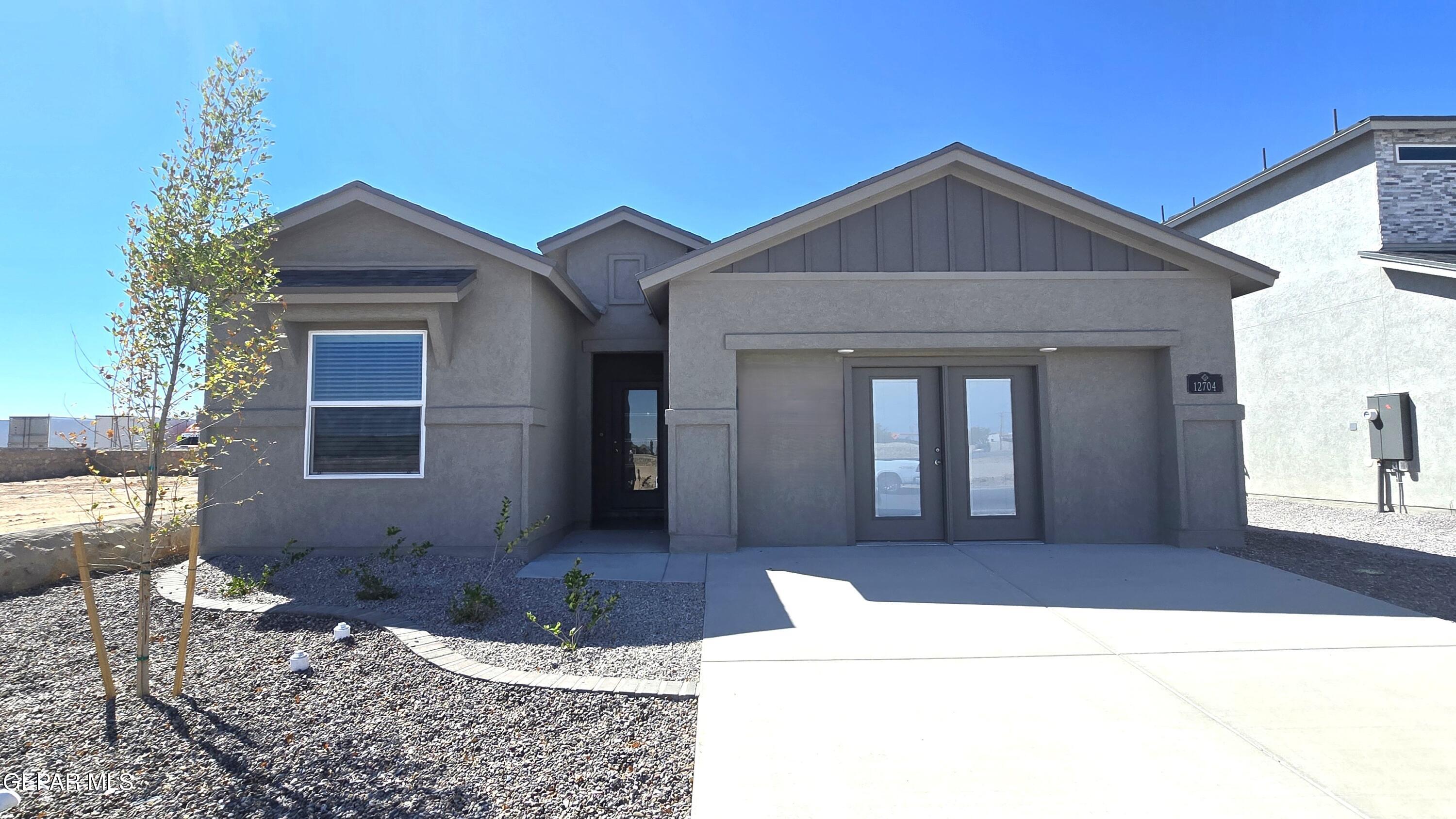 12704 Carefree Avenue — photo