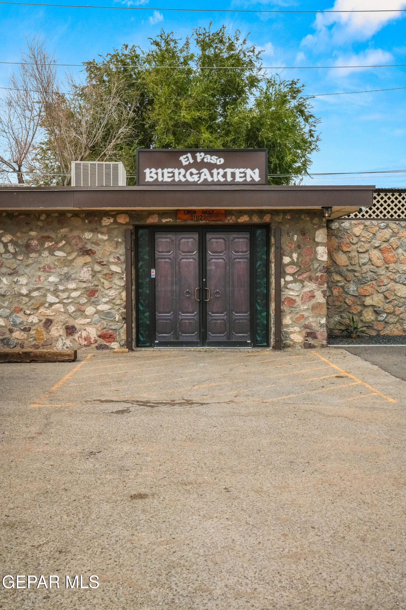 5200 Doniphan Drive — photo