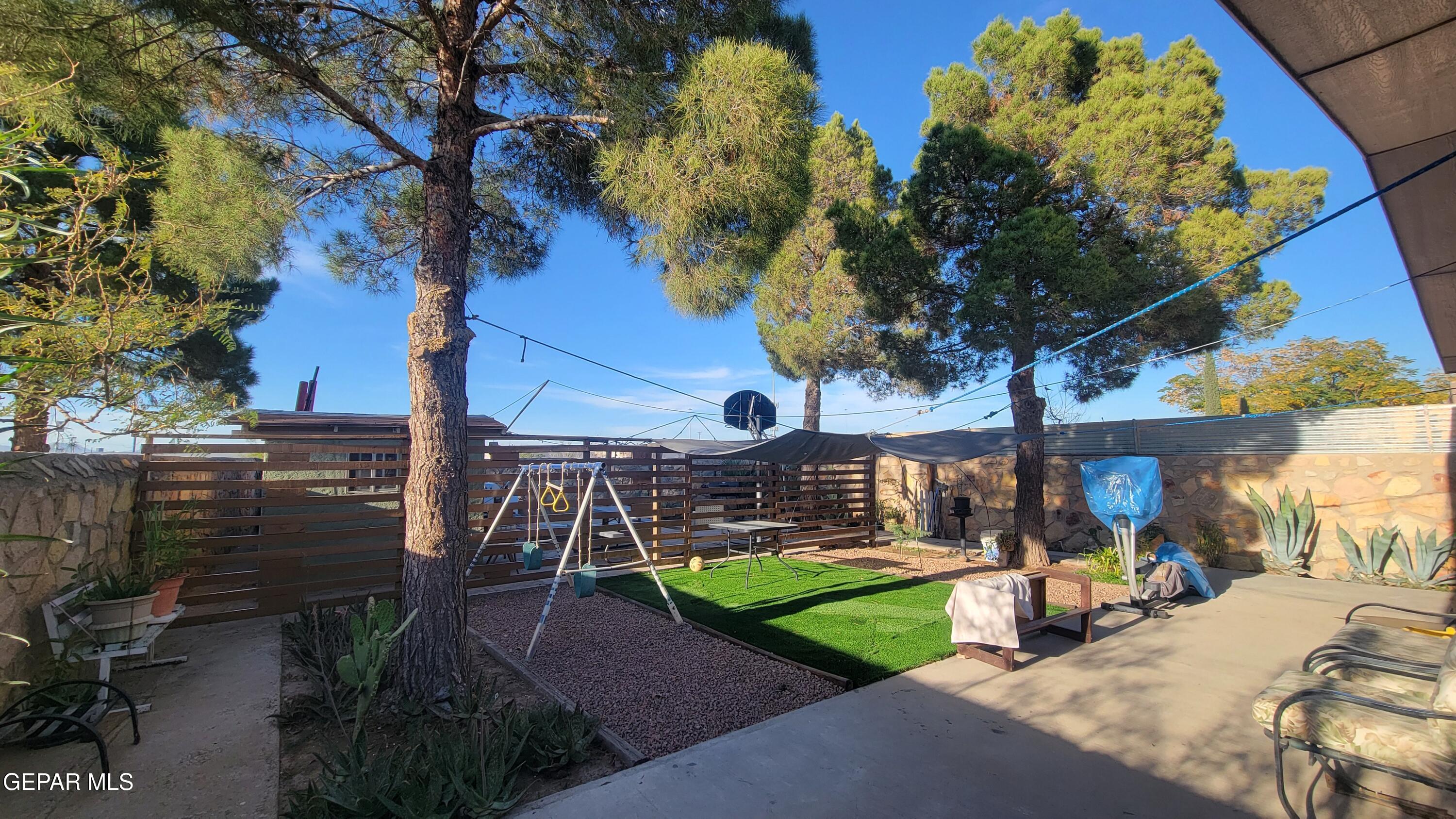 9513 Martinique Drive — photo