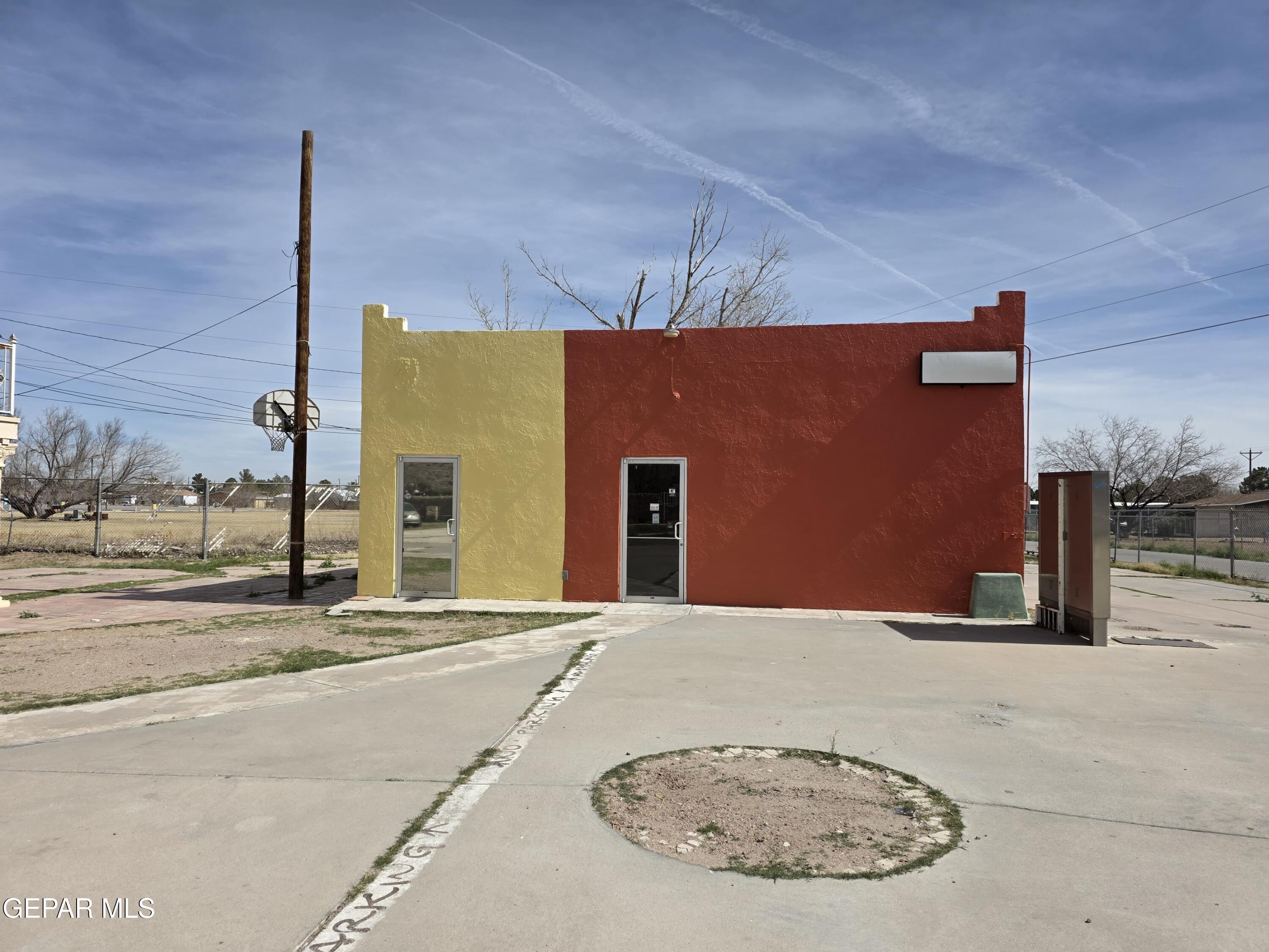 11671 Socorro Road — photo