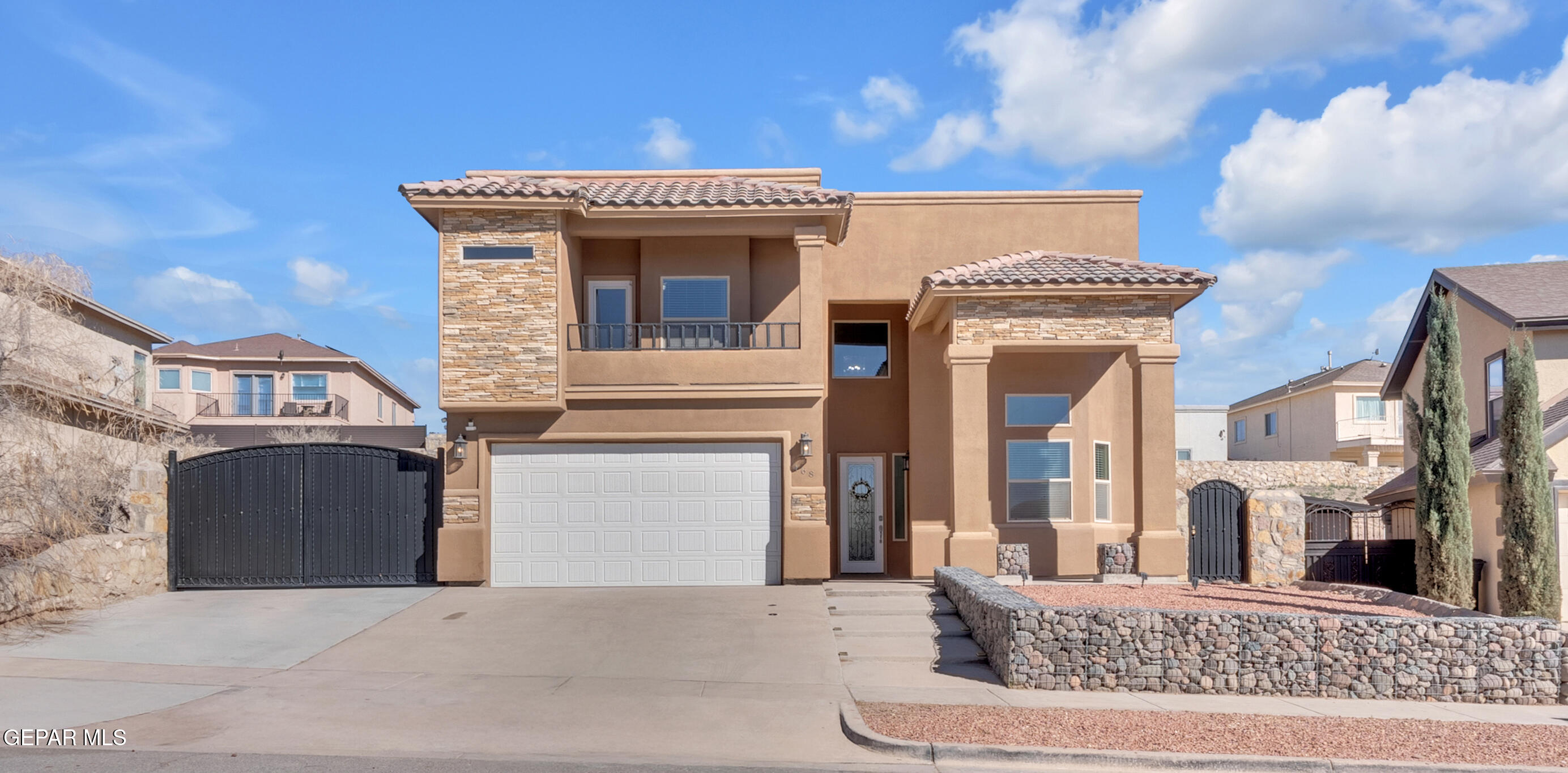 468 Emerald Bluff Drive — photo