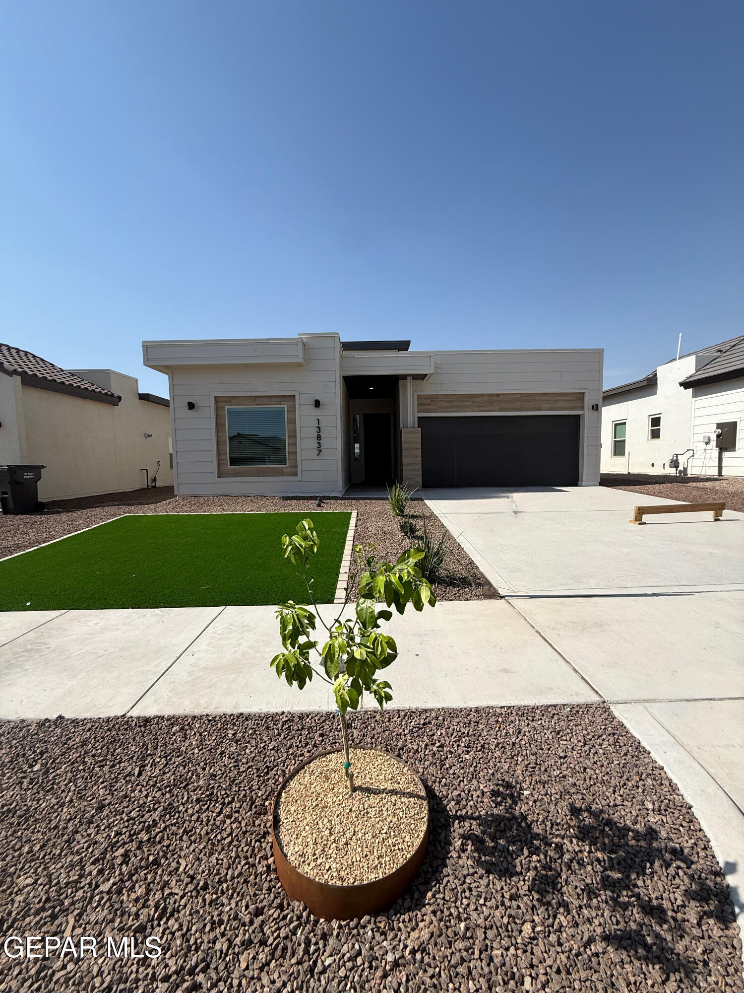 13837 Paseo Del Mar Drive — photo