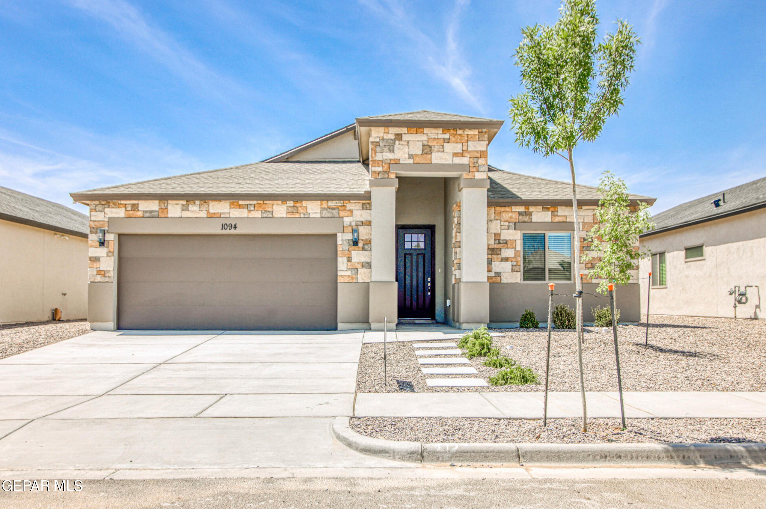 6056 Tin Hill Street — photo