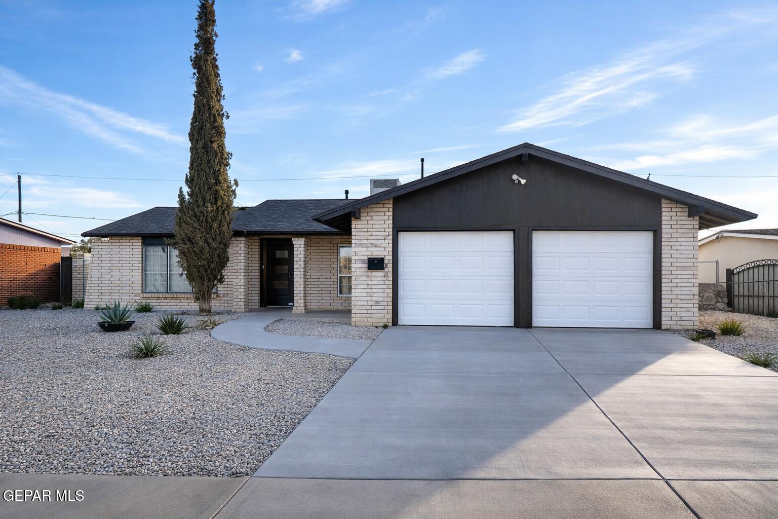 2412 Penwood Drive — photo