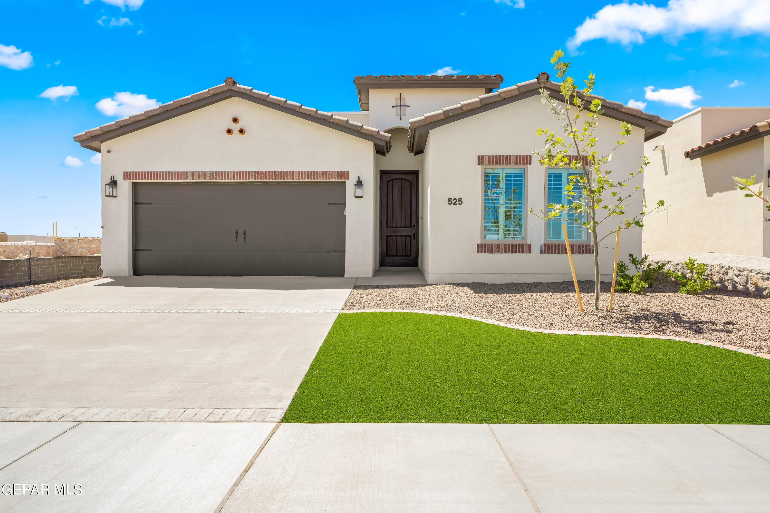 14916 Hill Ridge Court — photo