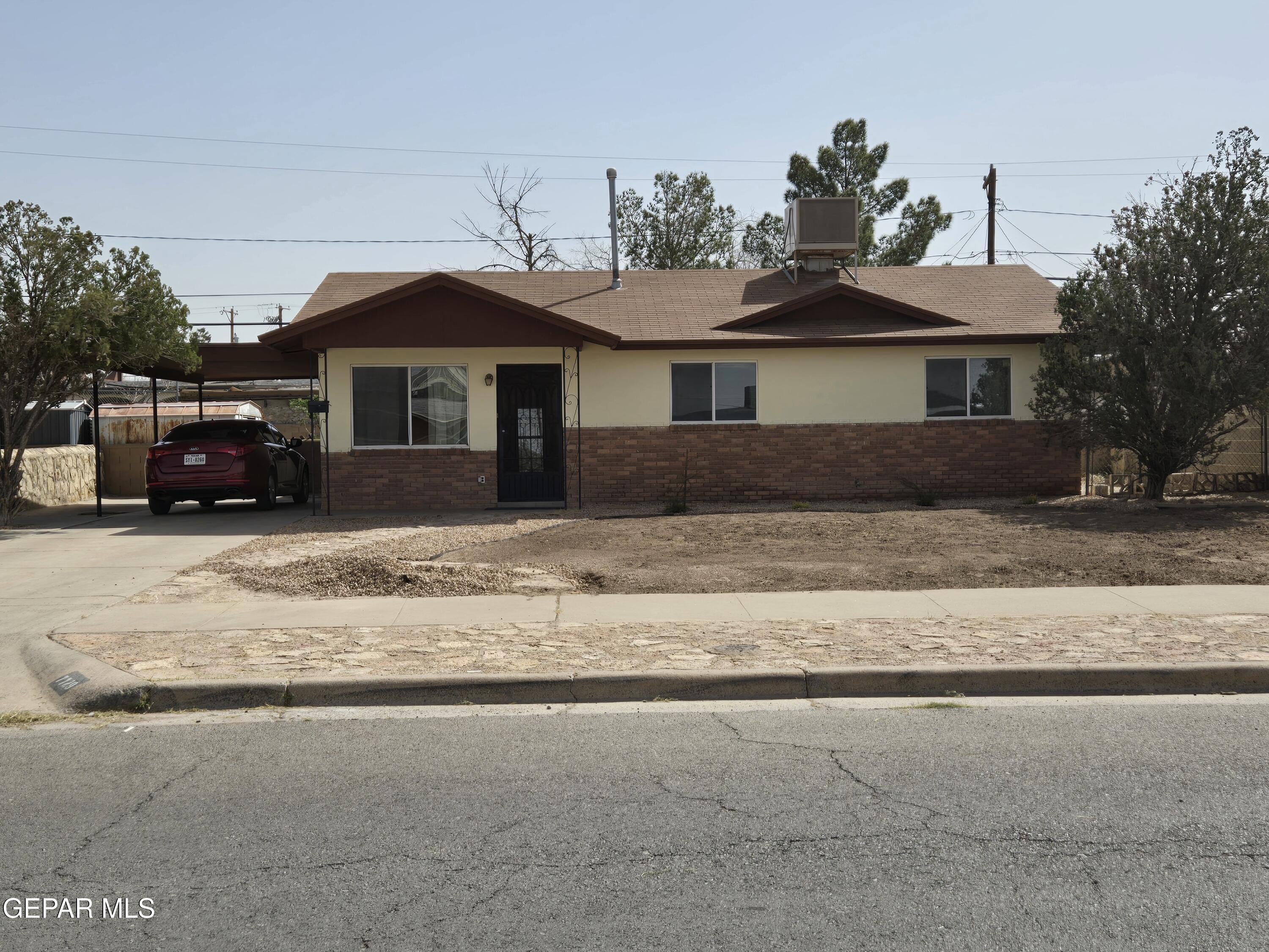 7729 Broadway Drive — photo