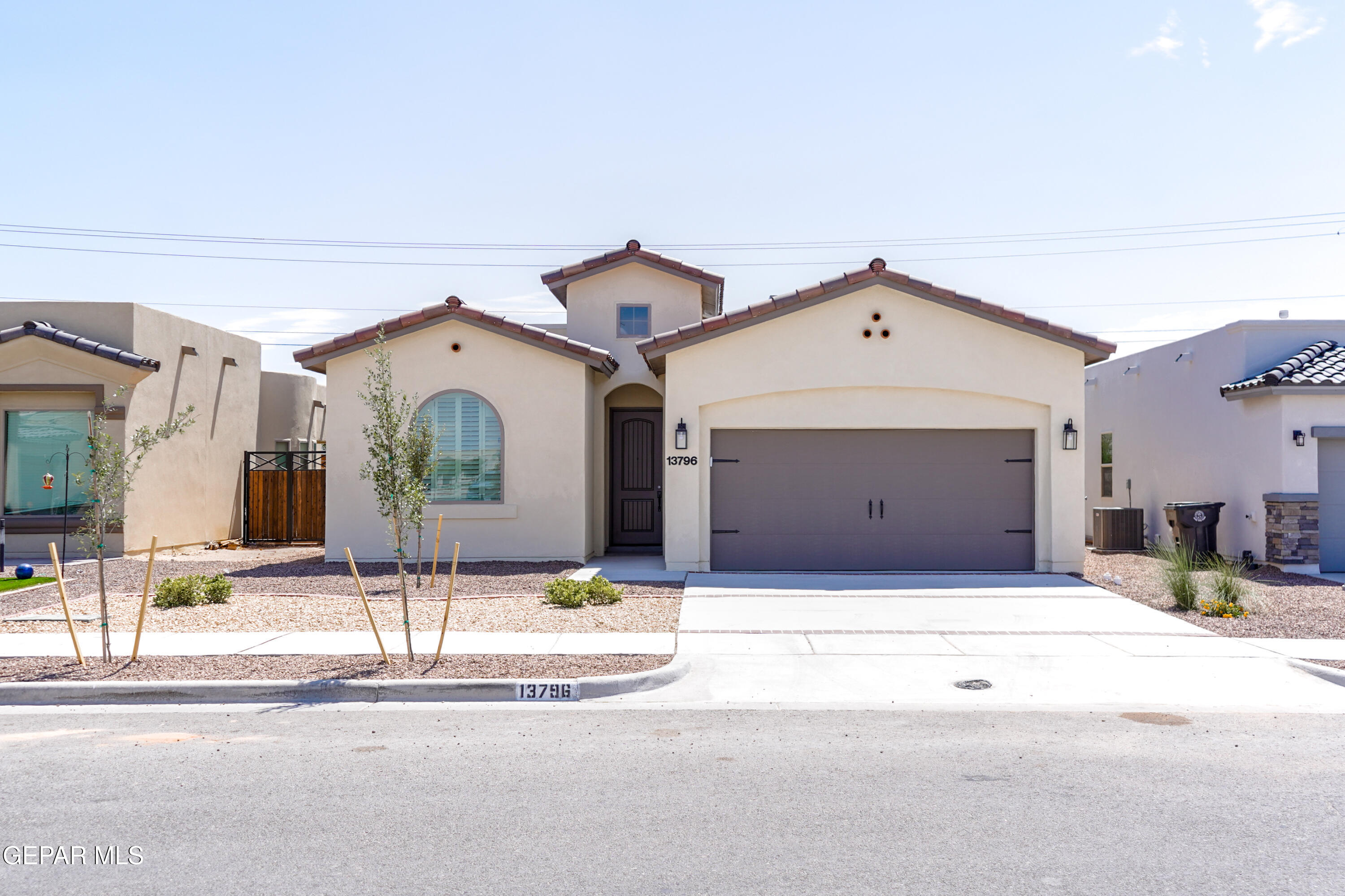 717 Paseo Modesto Drive — photo