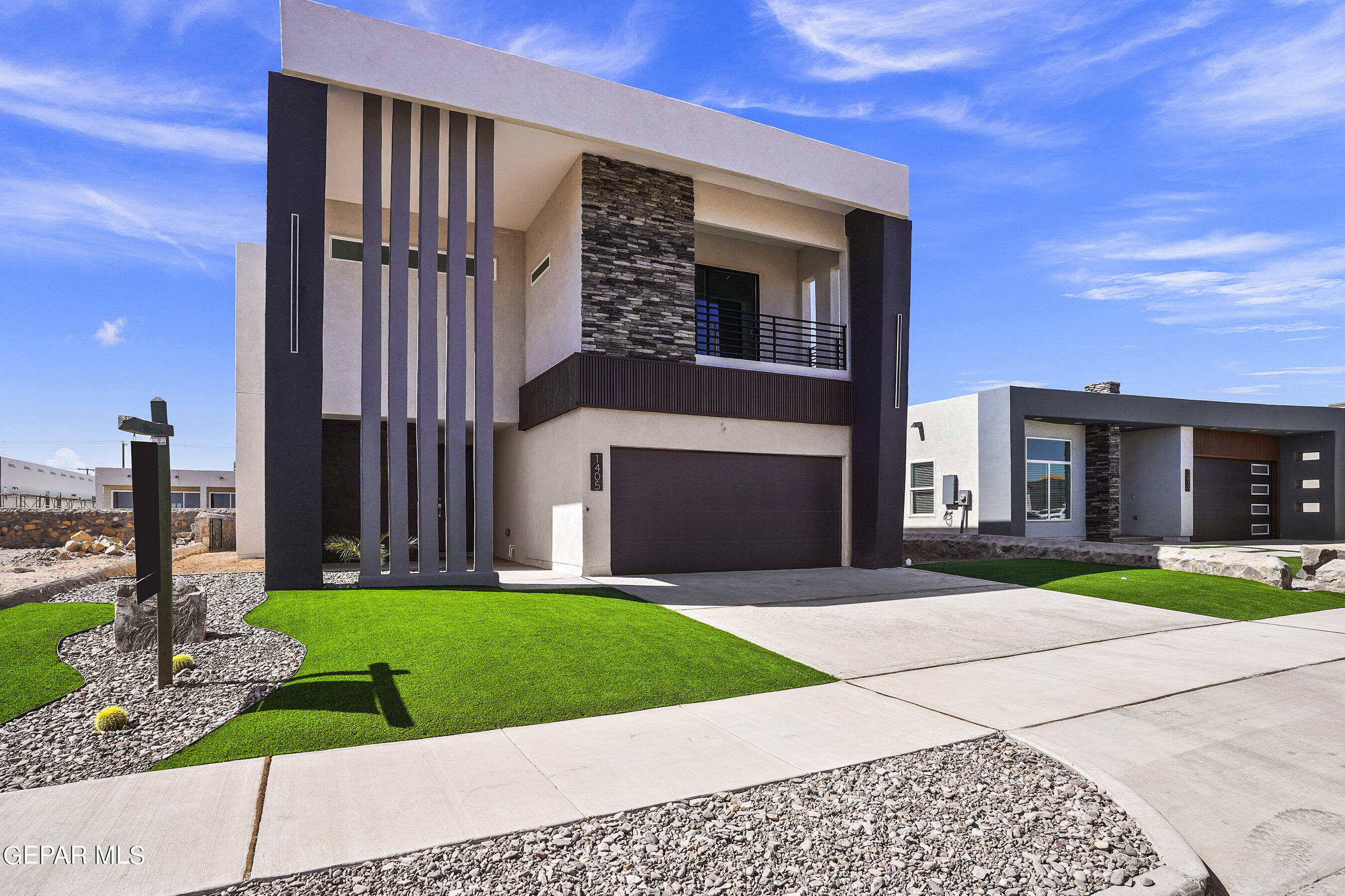12520 Amesbury Avenue — photo