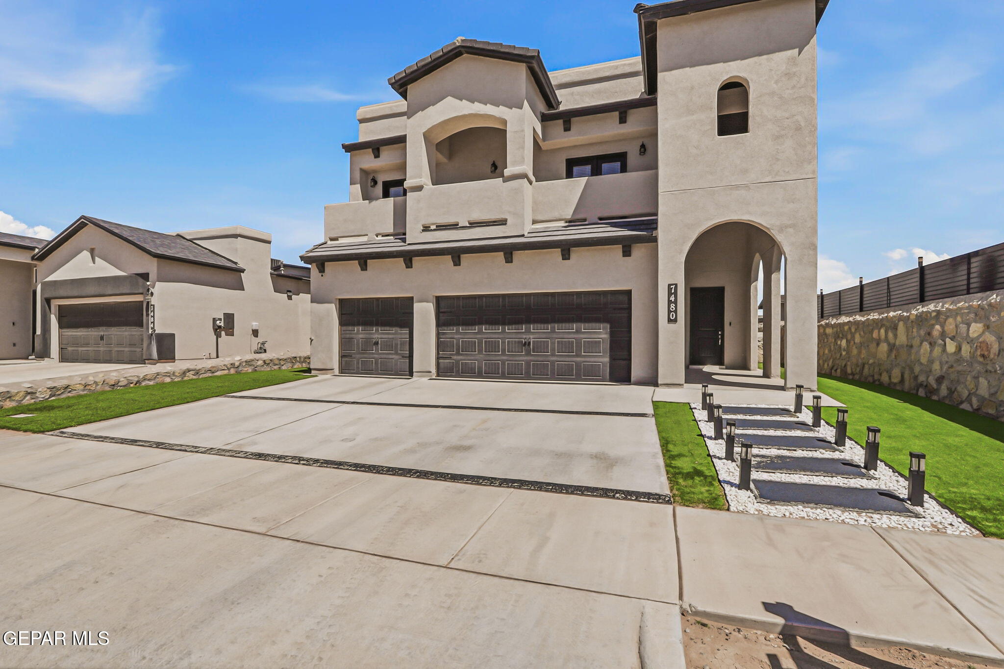 7480 Norte Chile Way — photo