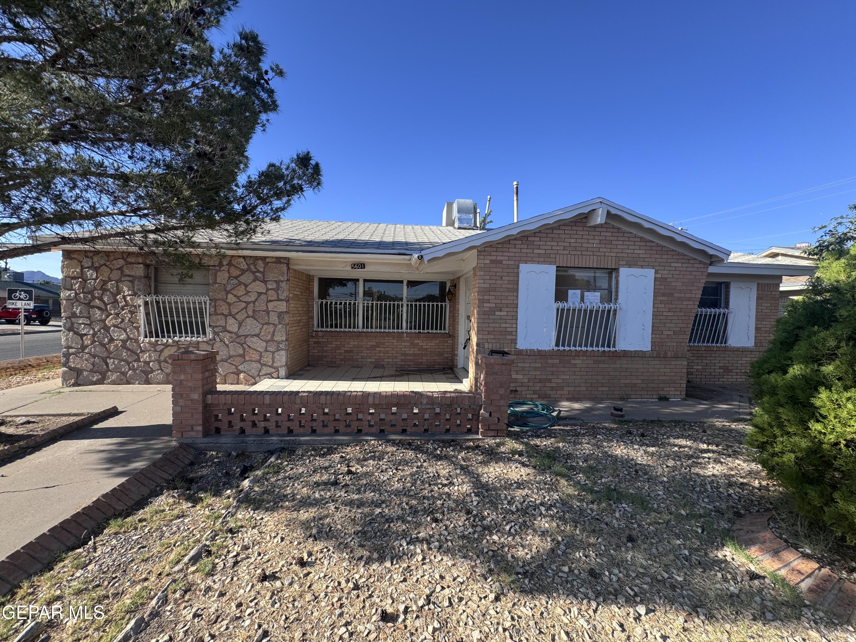 5601 Fairbanks Drive — photo