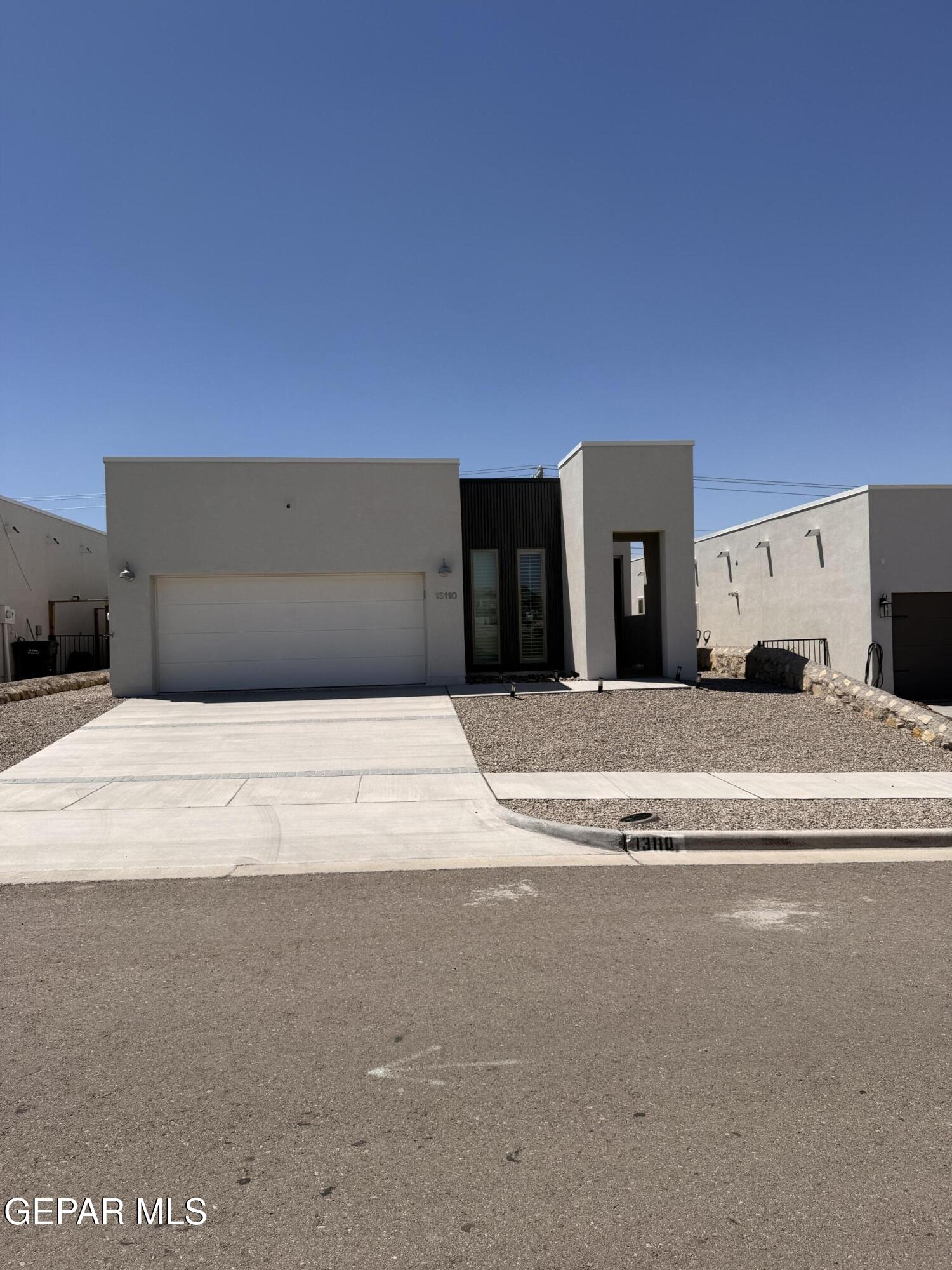 13110 Castleford Lane — photo