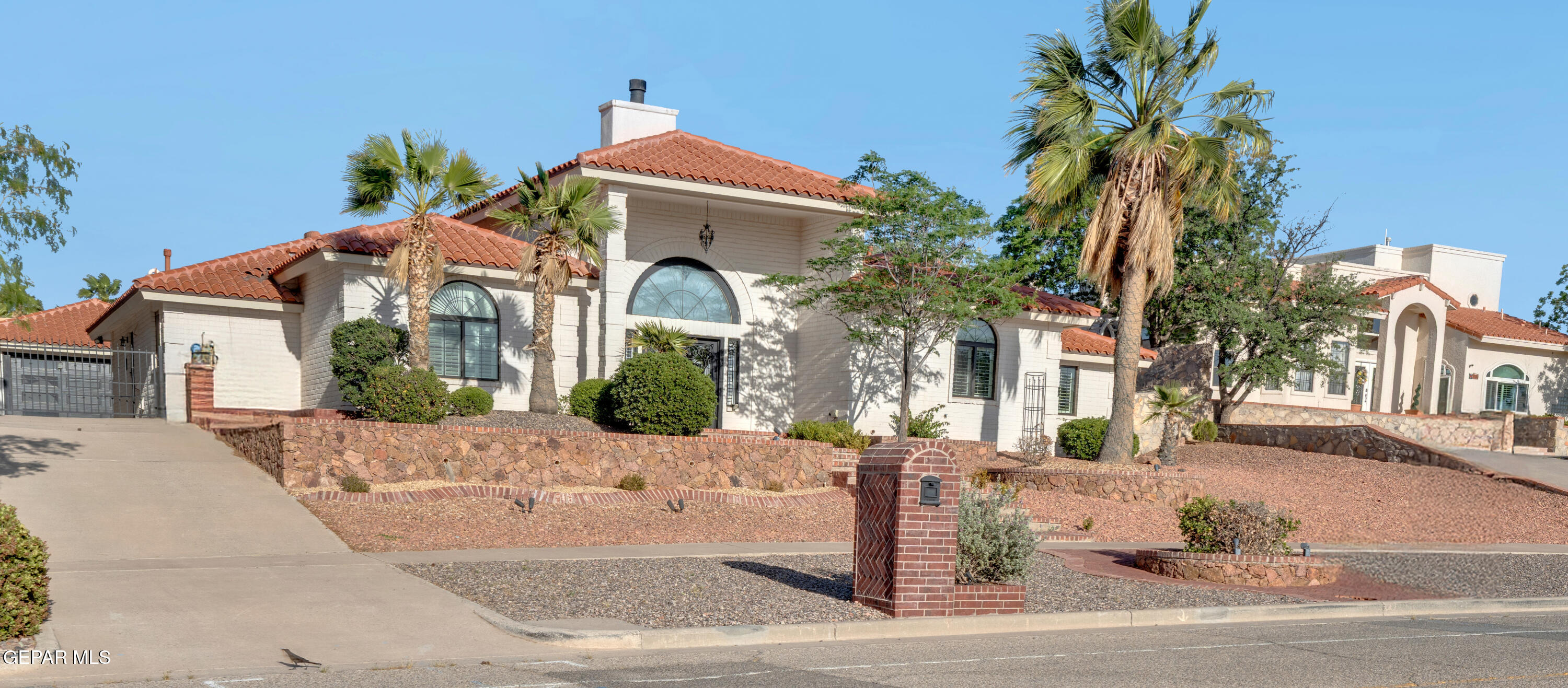 1386 Loma Verde Drive — photo