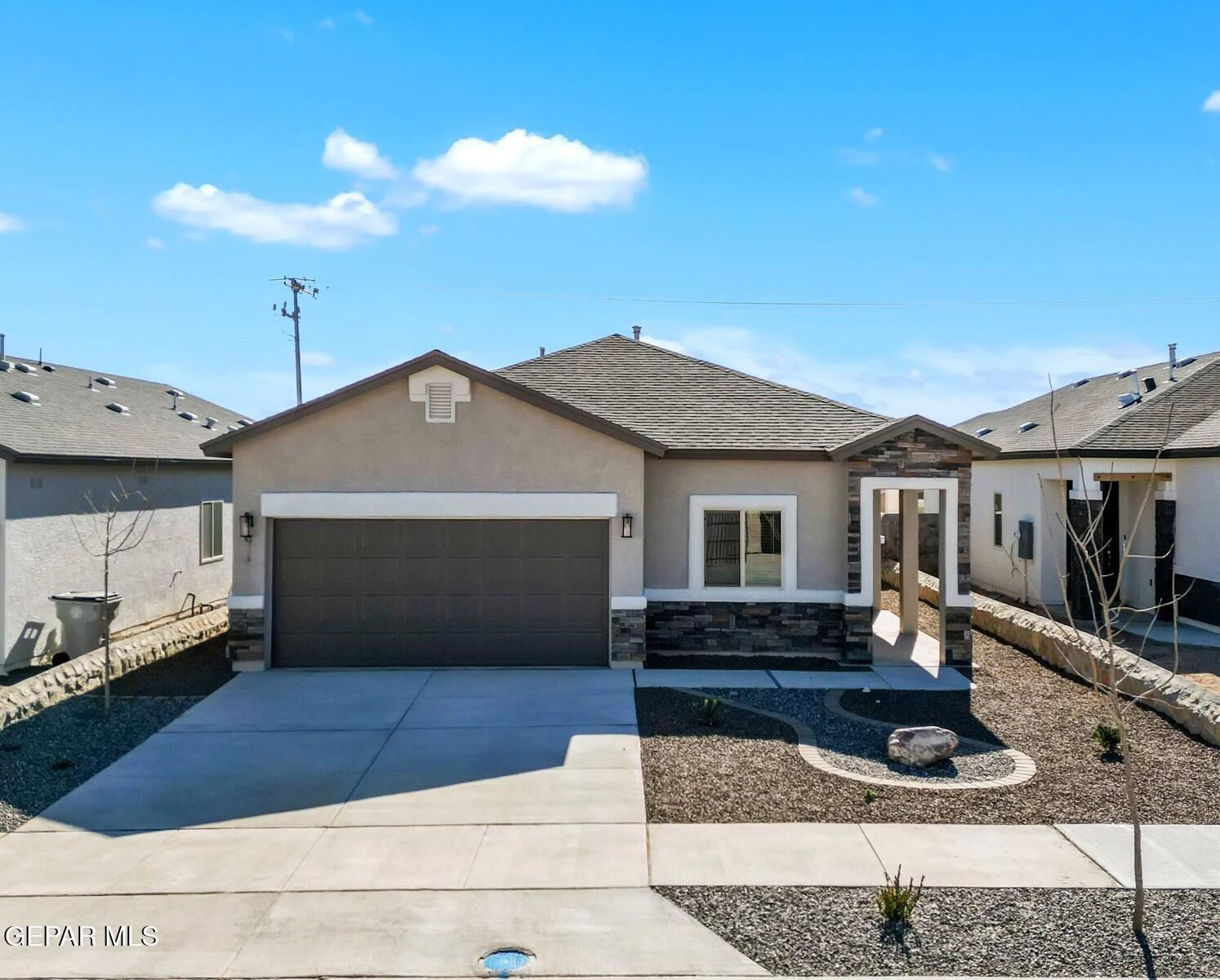 11868 Finesse Place — photo