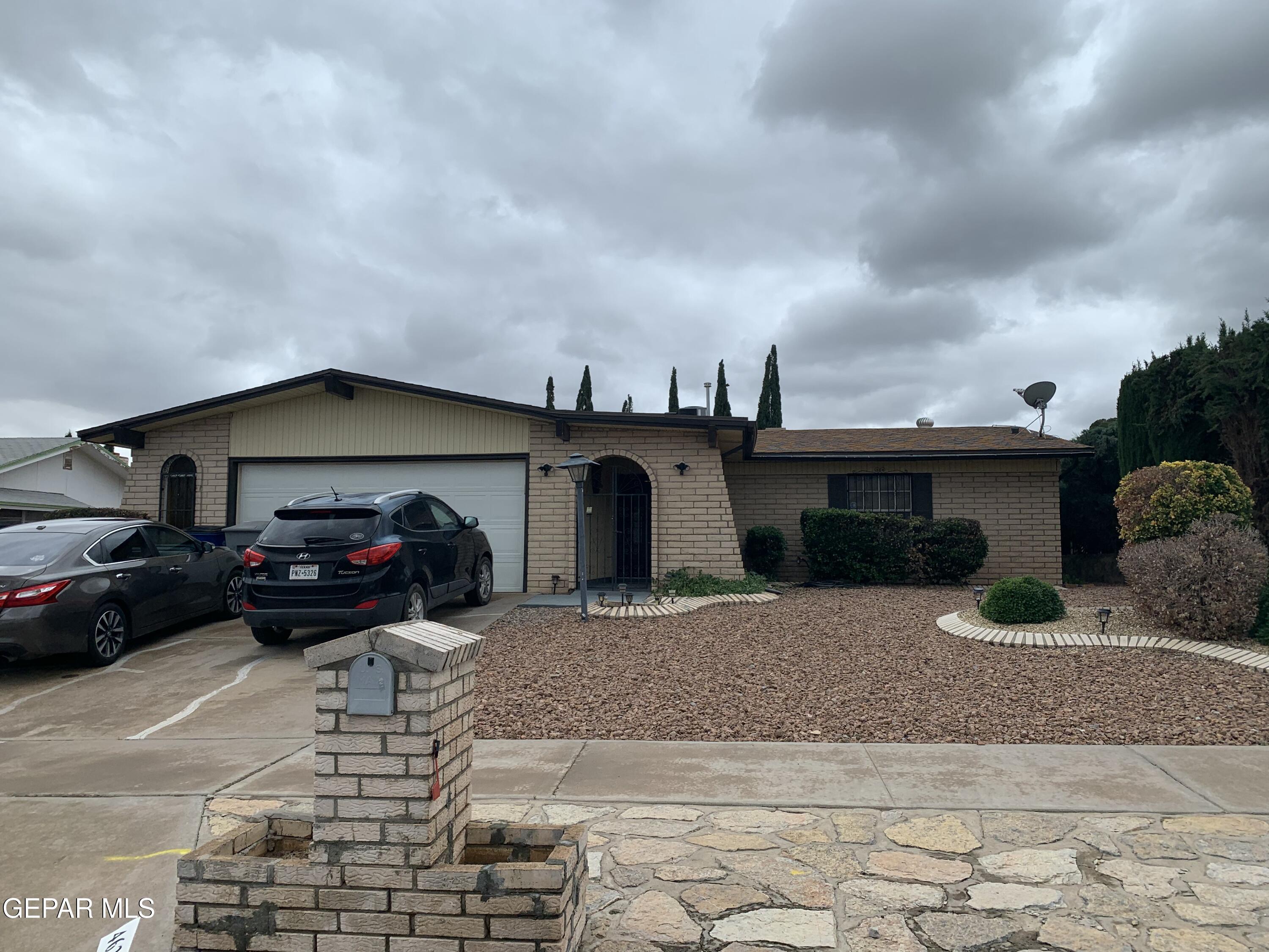 4620 Capricorn Drive — photo