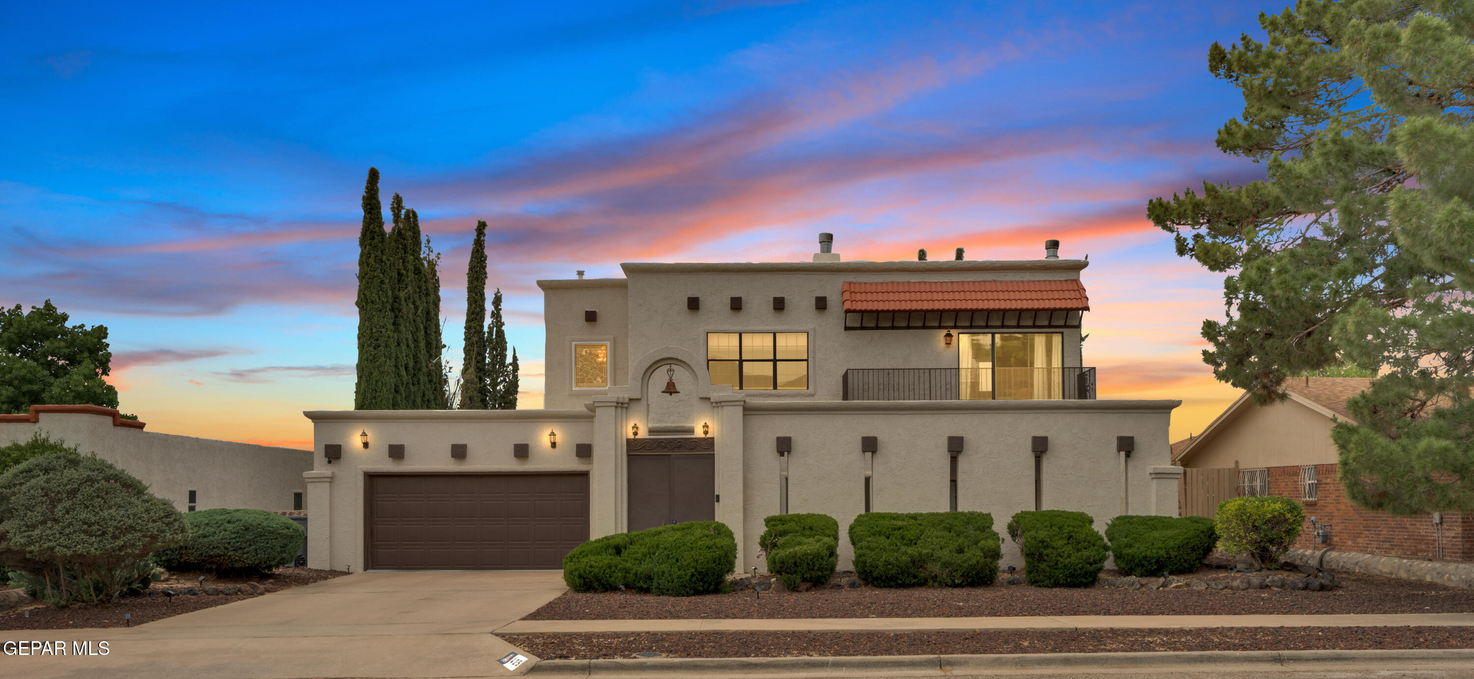 425 Valplano Drive — photo