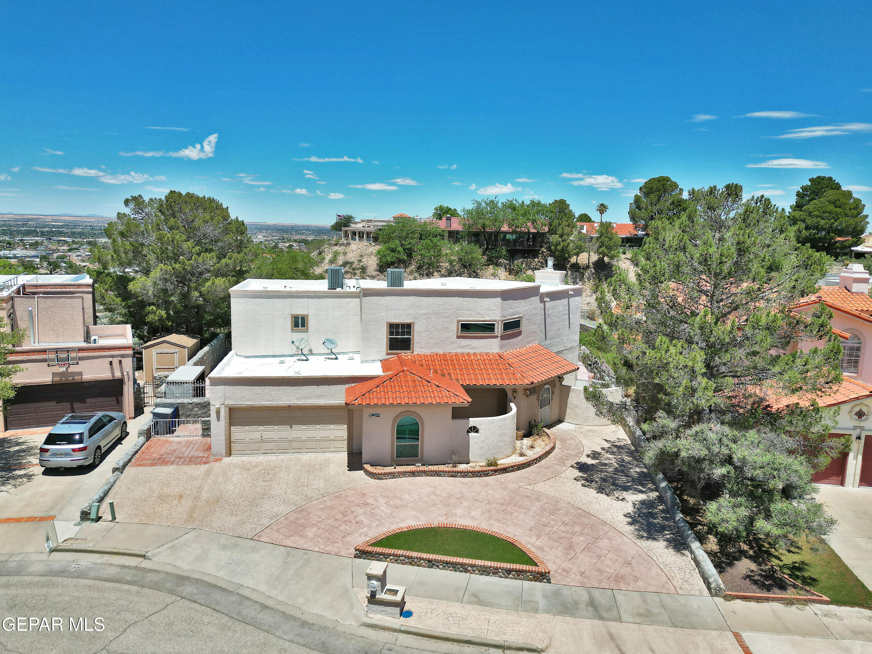 7217 Meriden Lane — photo