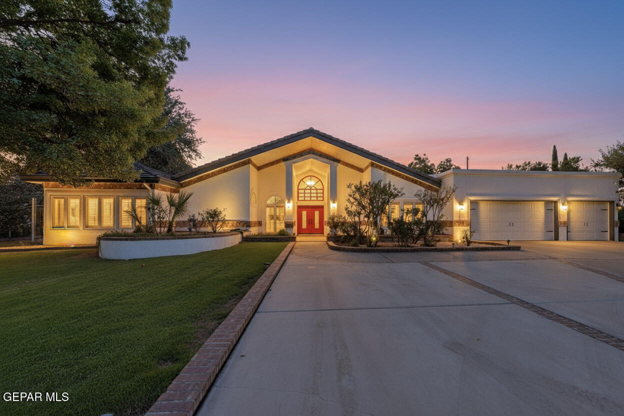 5238 White Oak Drive — photo