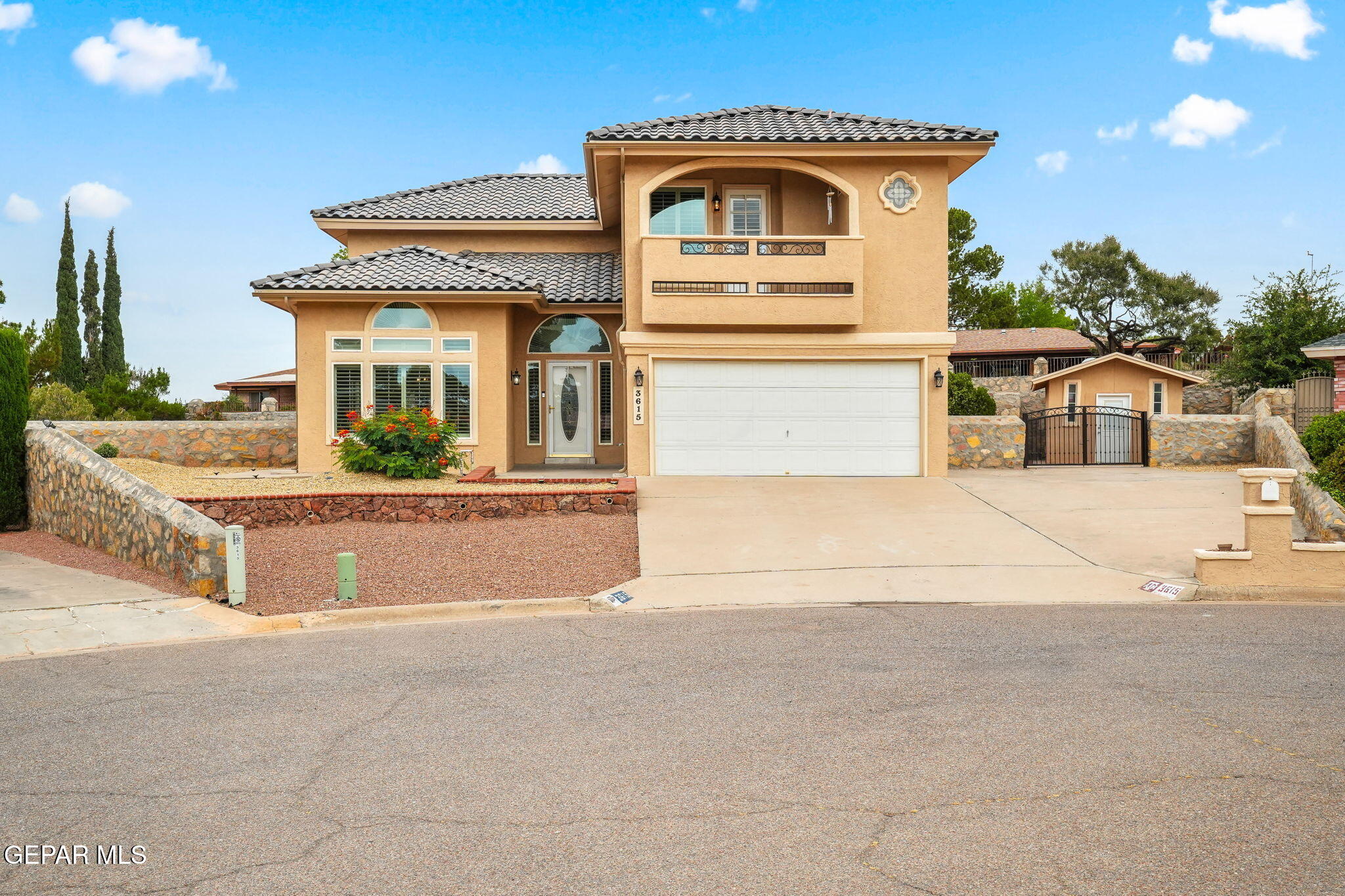 3615 Buxton Drive — photo
