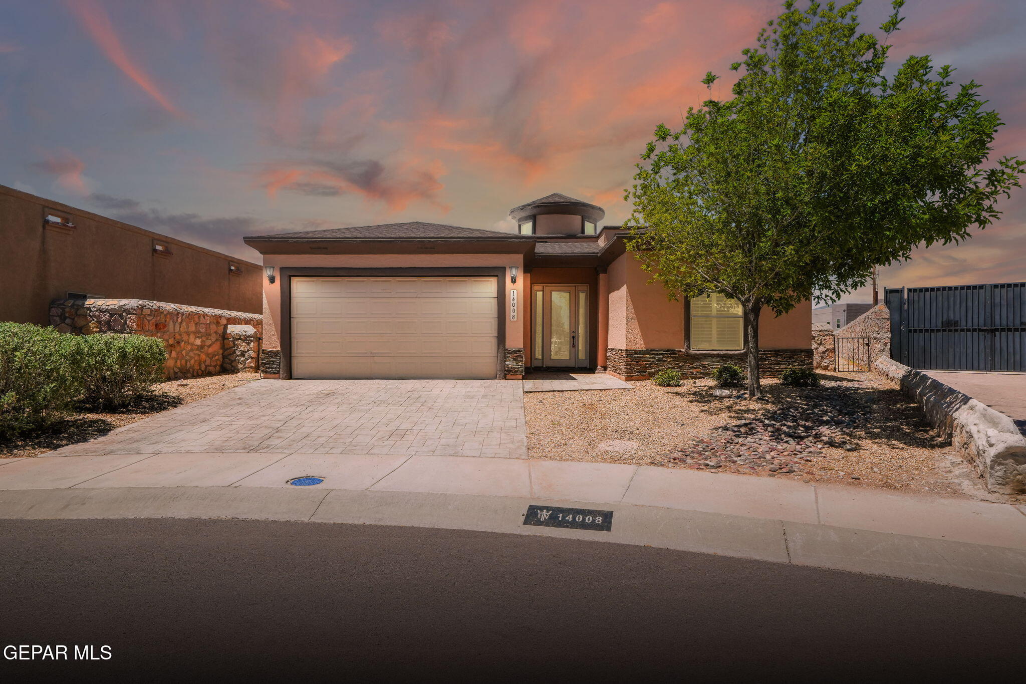 14008 Sandy Point Lane — photo