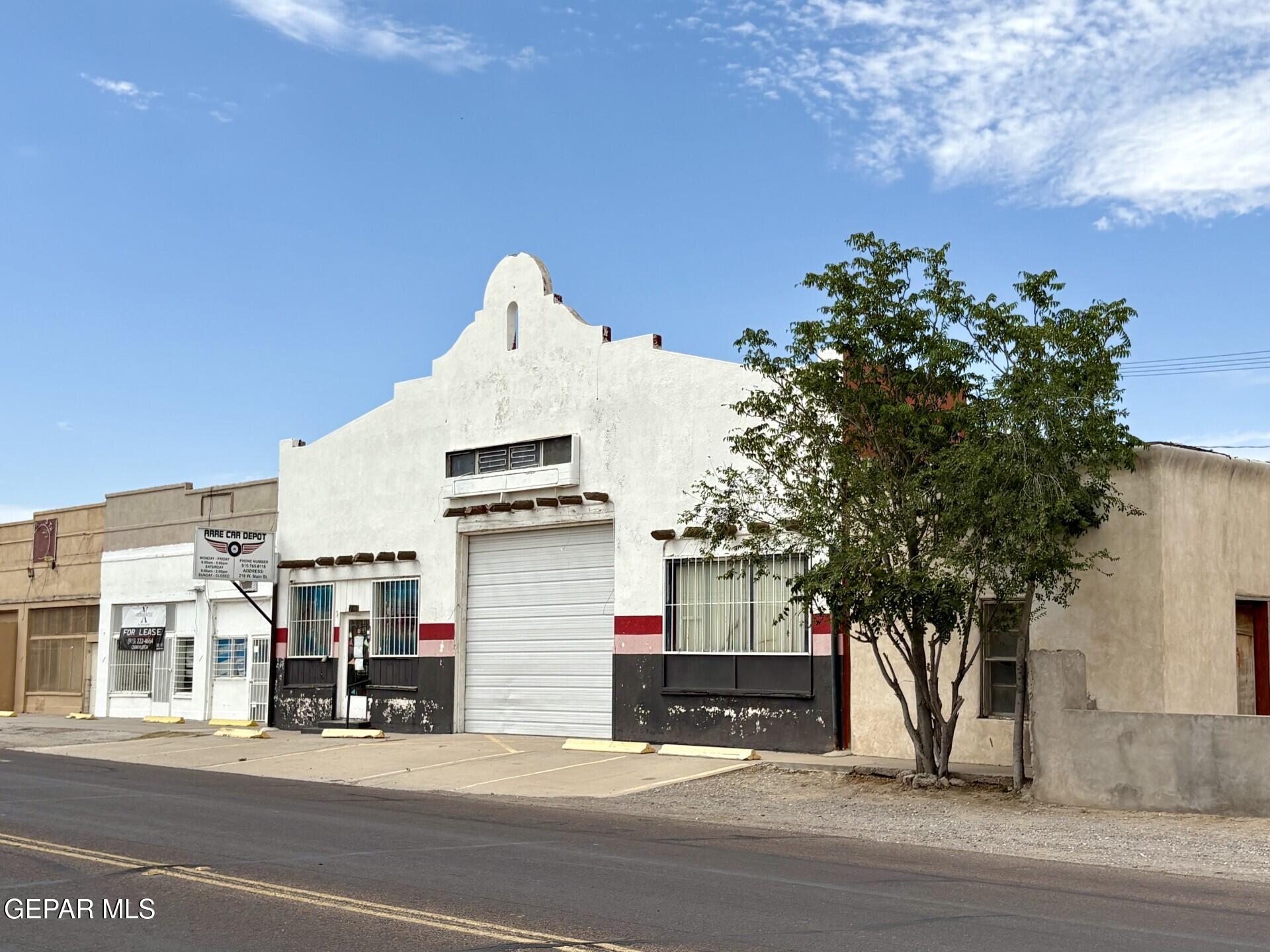218 W Main Street — photo