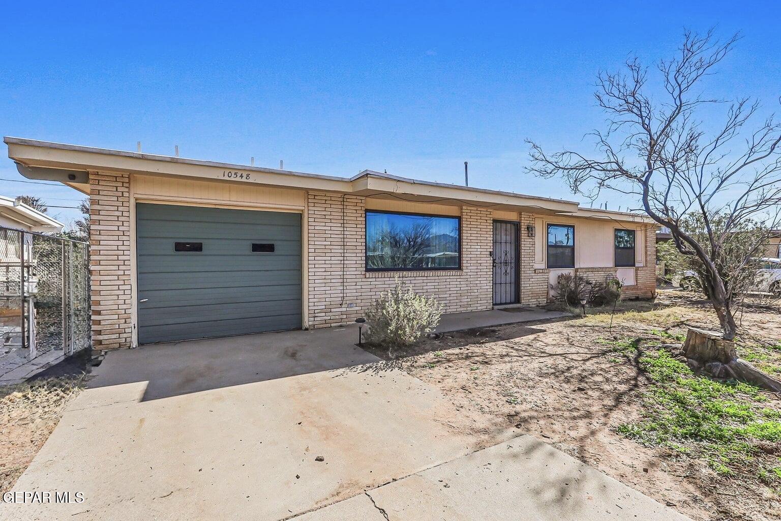 10548 Clearwater Street — photo