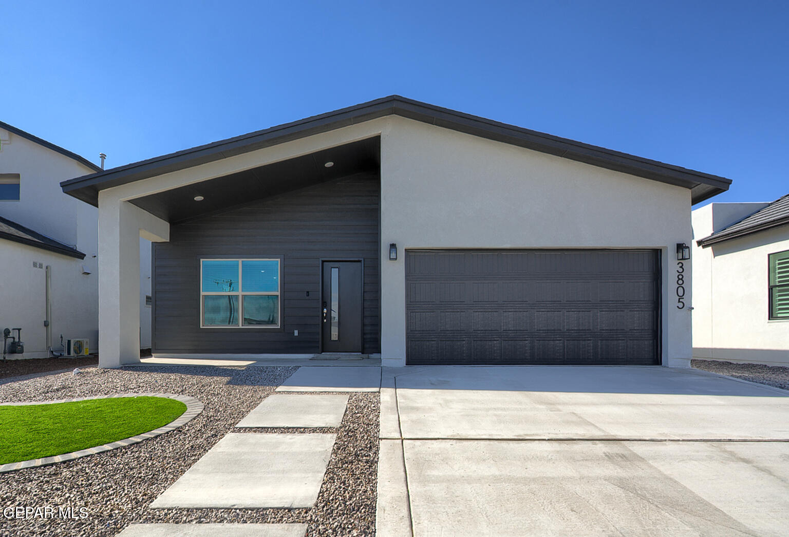 13872 Carolina Ponce Avenue — photo