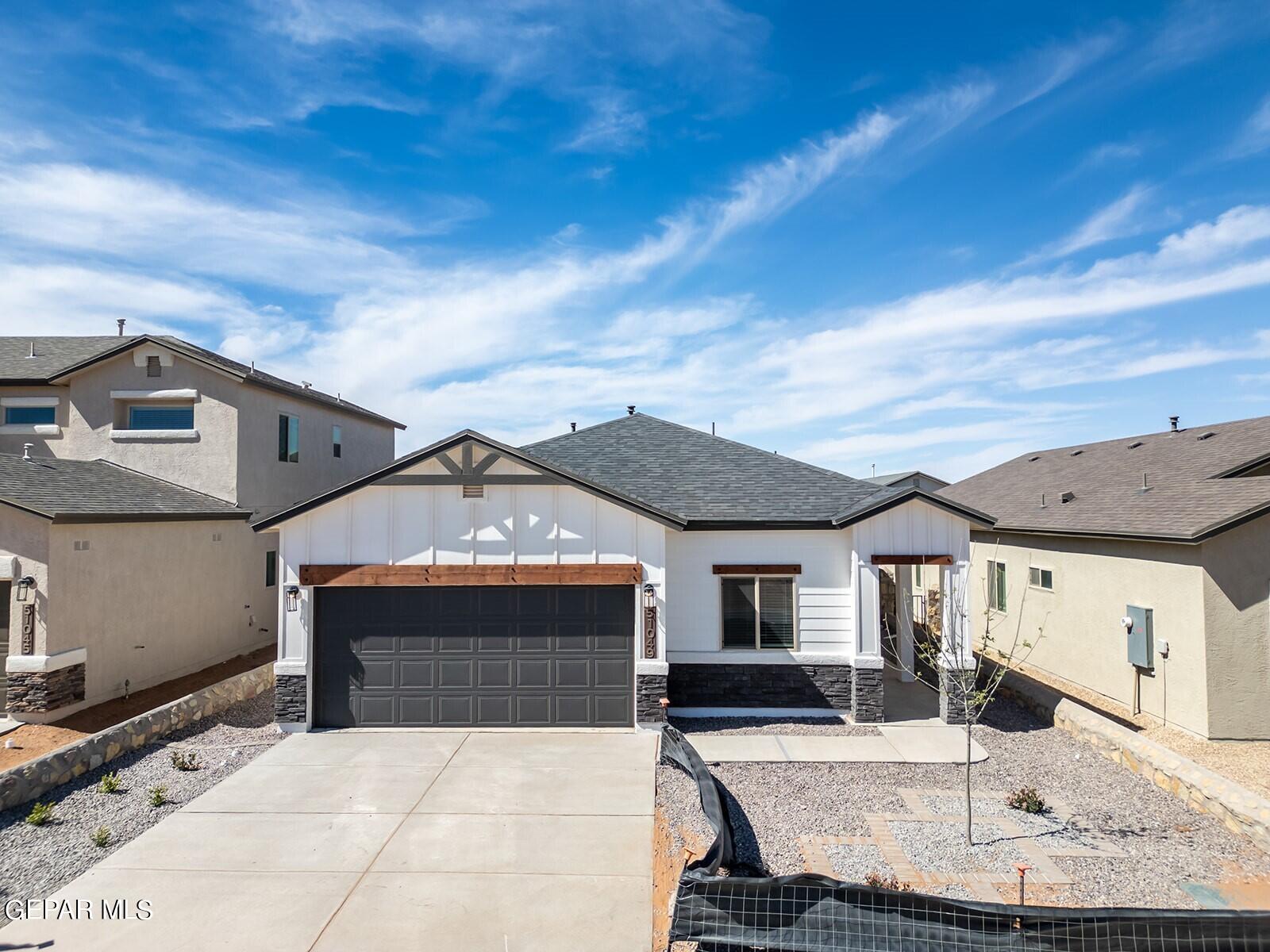 15141 Endurance Avenue — photo